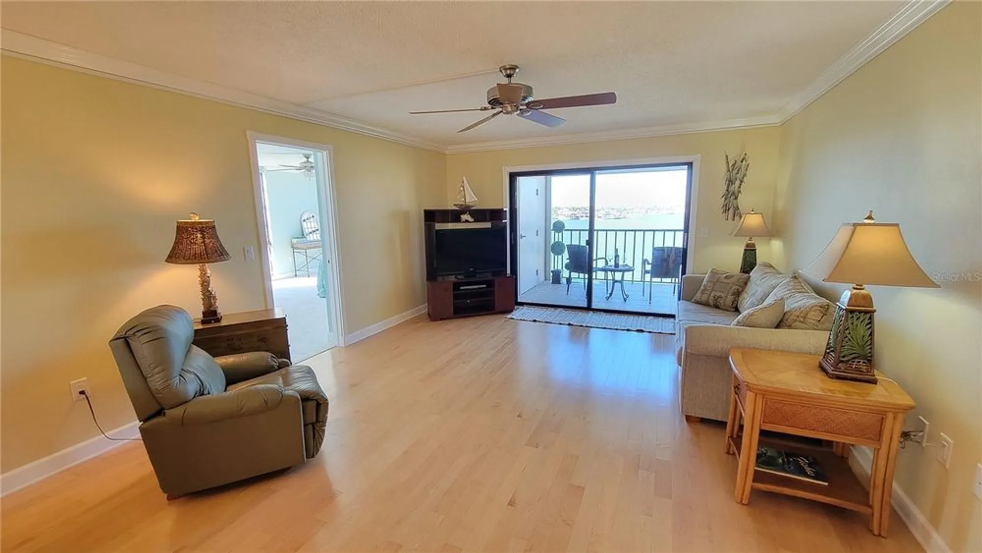 Property Slideshow image 40 of 100 | 7700 sun island dr 608, South Pasadena, FL, 33707
