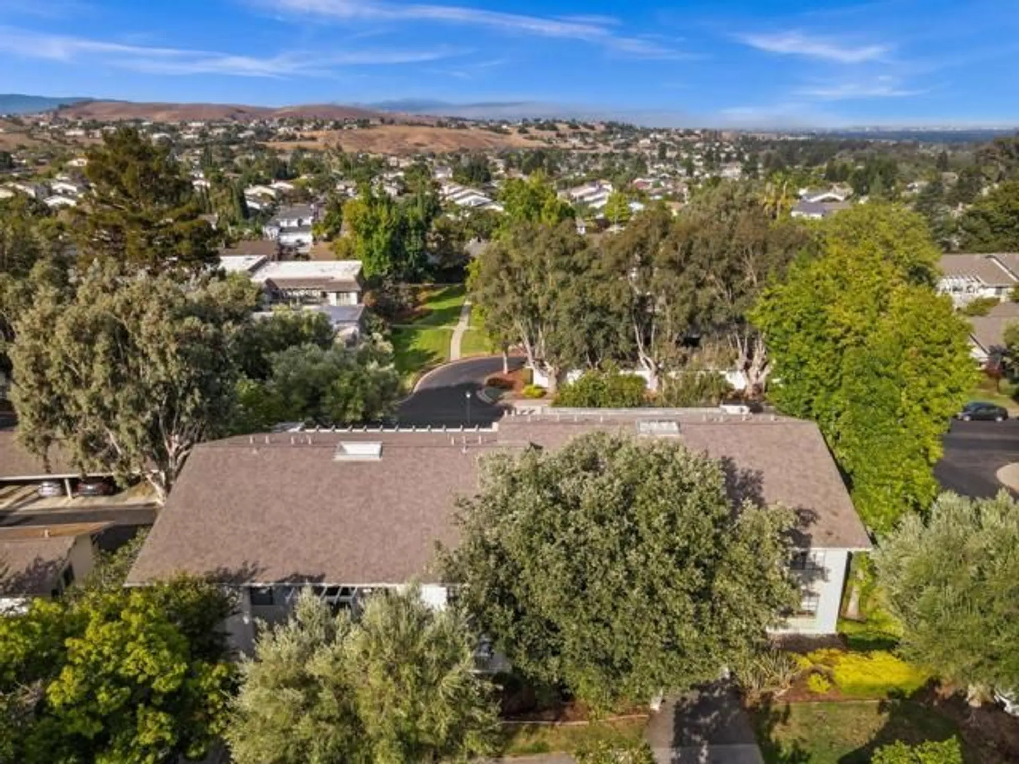 Property Slideshow image 33 of 44 | 5437 cribari grn, San Jose, CA, 95135