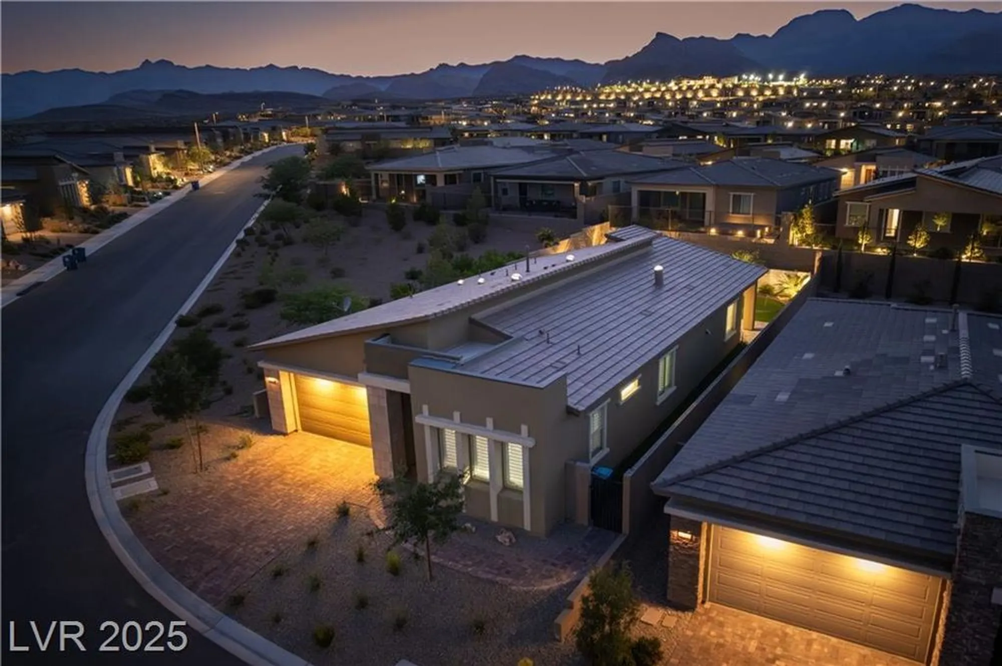 Property Slideshow image 40 of 44 | 12438 heritage bend dr, Las Vegas, NV, 89138
