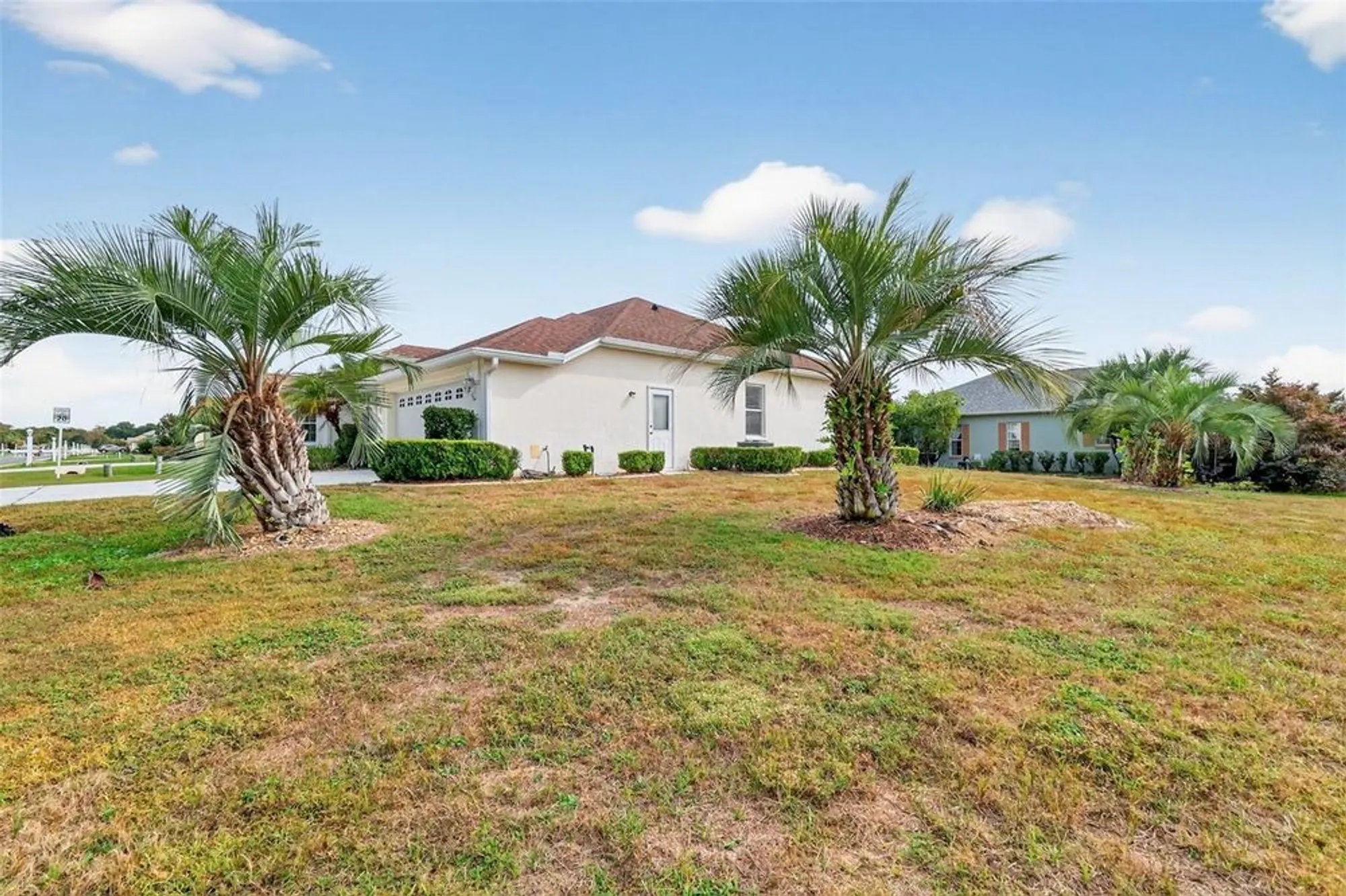 Property Slideshow image 4 of 36 | 5858 nw 27th pl, Ocala, FL, 34482