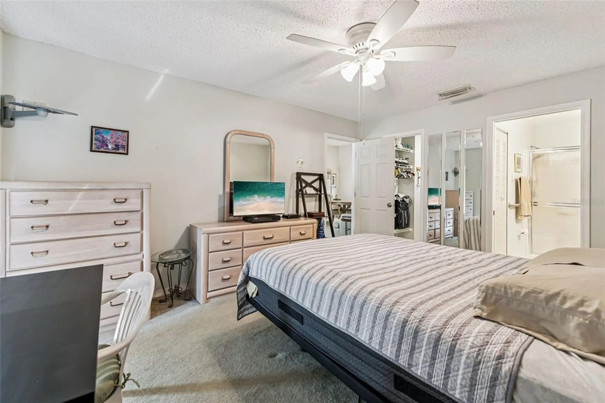 Property Slideshow image 10 of 24 | 104 knollpoint dr # 3, Sun City Center, FL, 33573