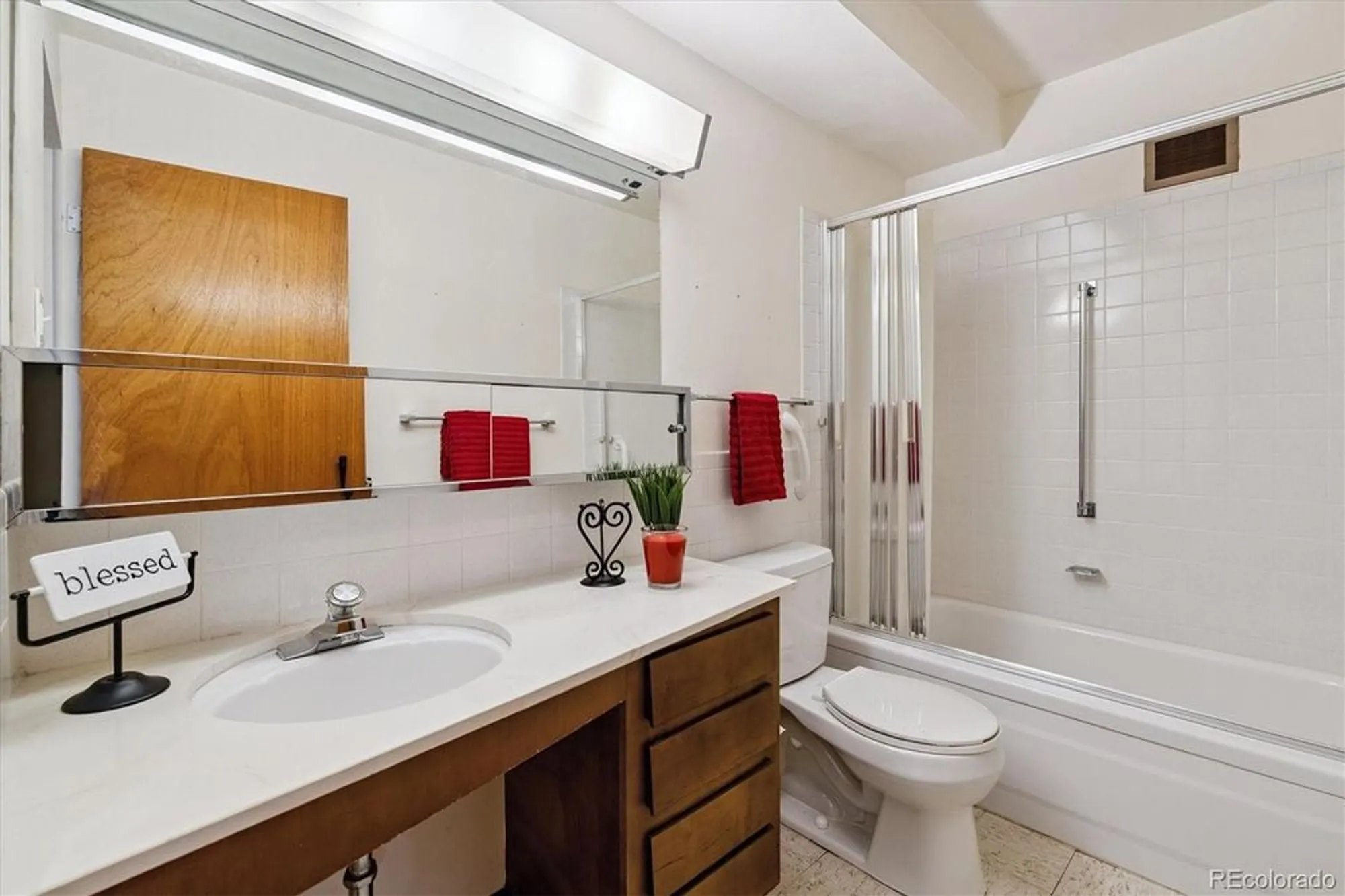 Property Slideshow image 13 of 44 | 610 s clinton st 10b, Denver, CO, 80247