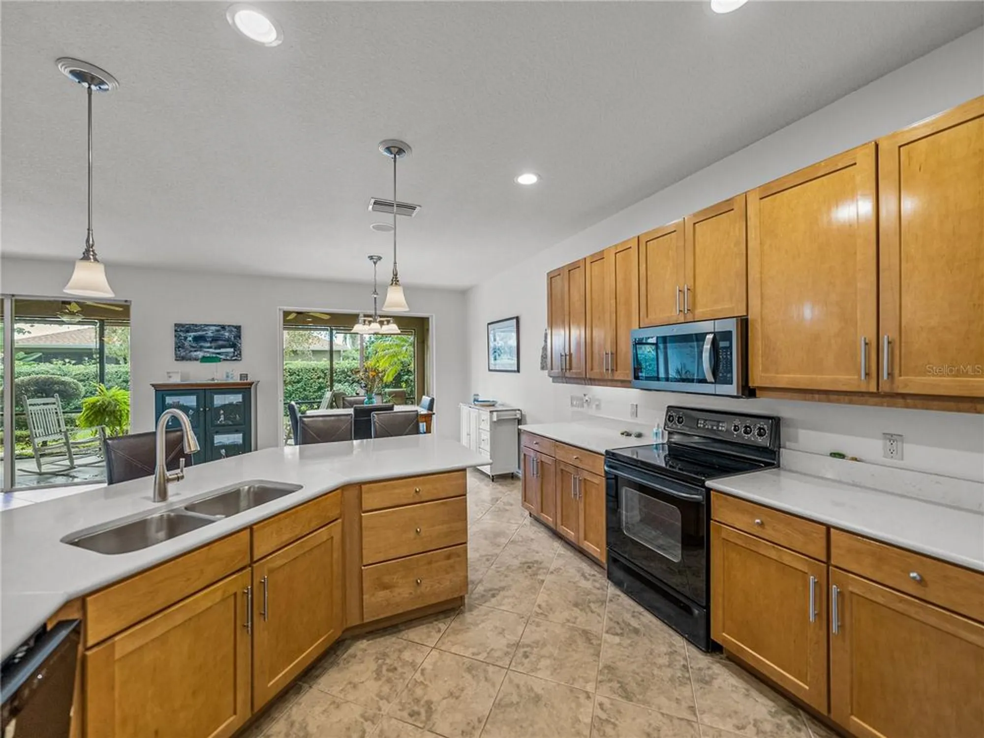 Property Slideshow image 18 of 82 | 4489 strathmore dr, Lake Wales, FL, 33859