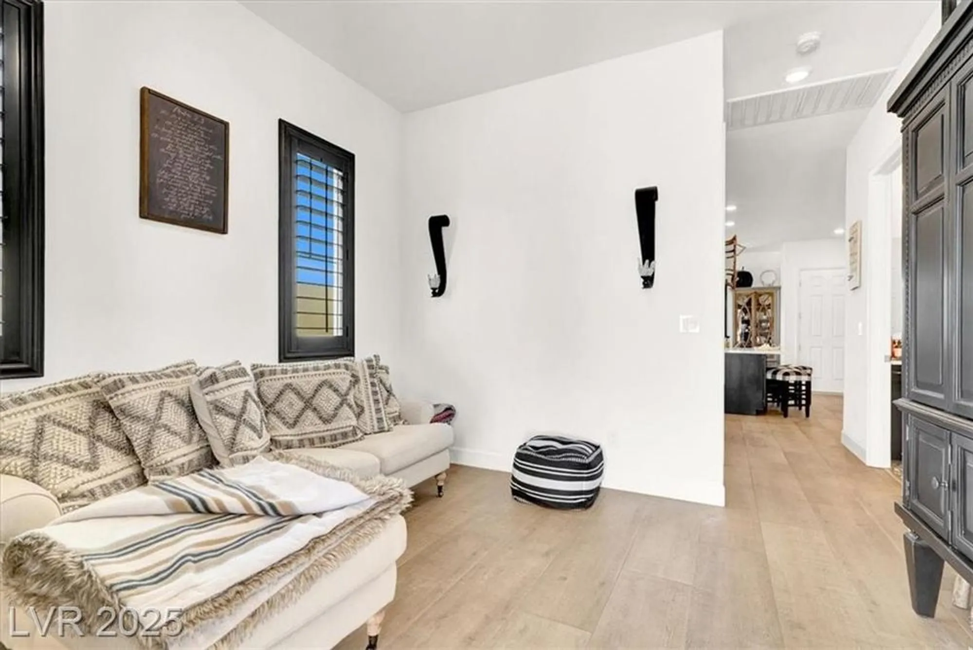 Property Slideshow image 24 of 45 | 727 chopin hills st, Henderson, NV, 89011