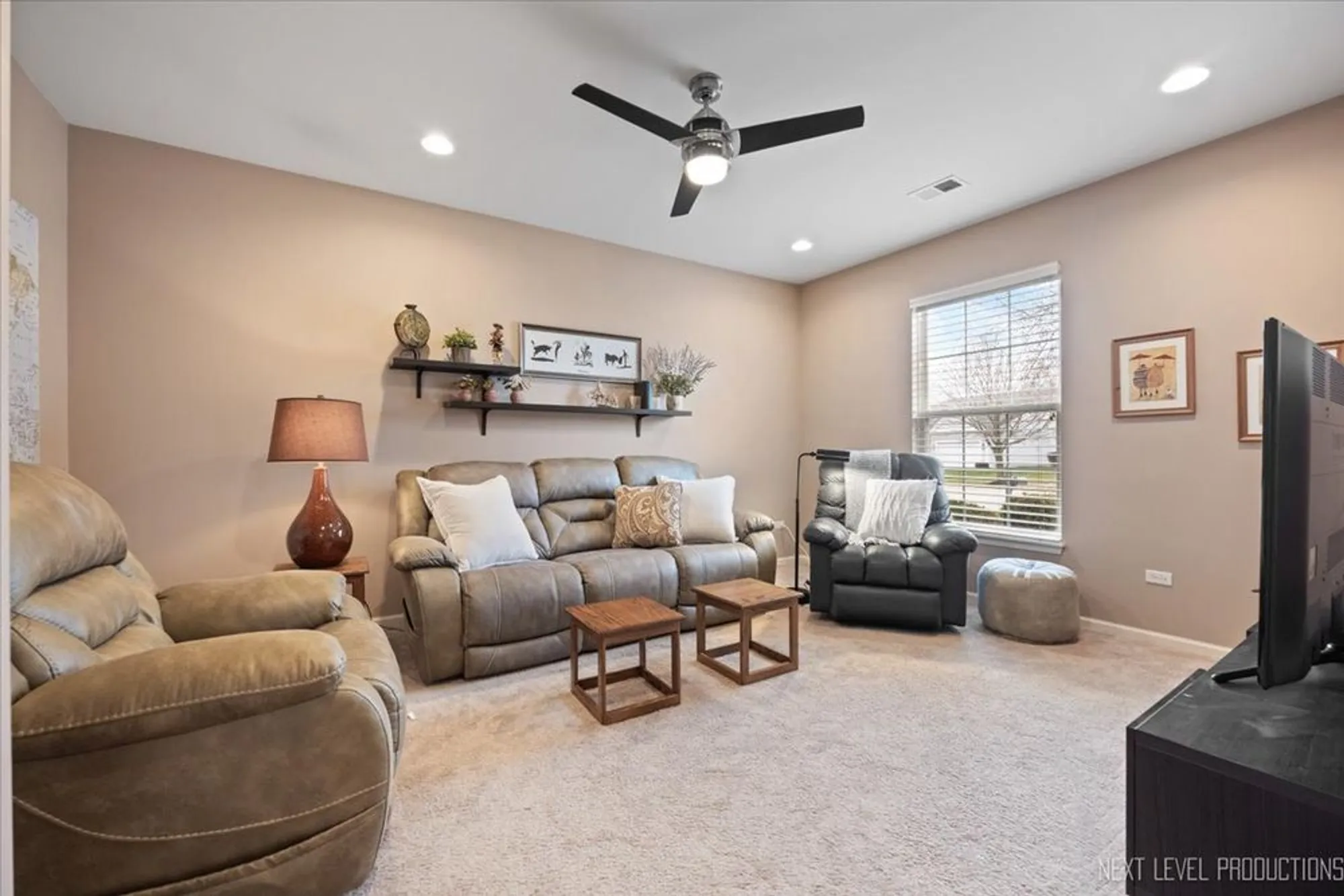 Property Slideshow image 21 of 41 | 12871 timber creek dr, Huntley, IL, 60142