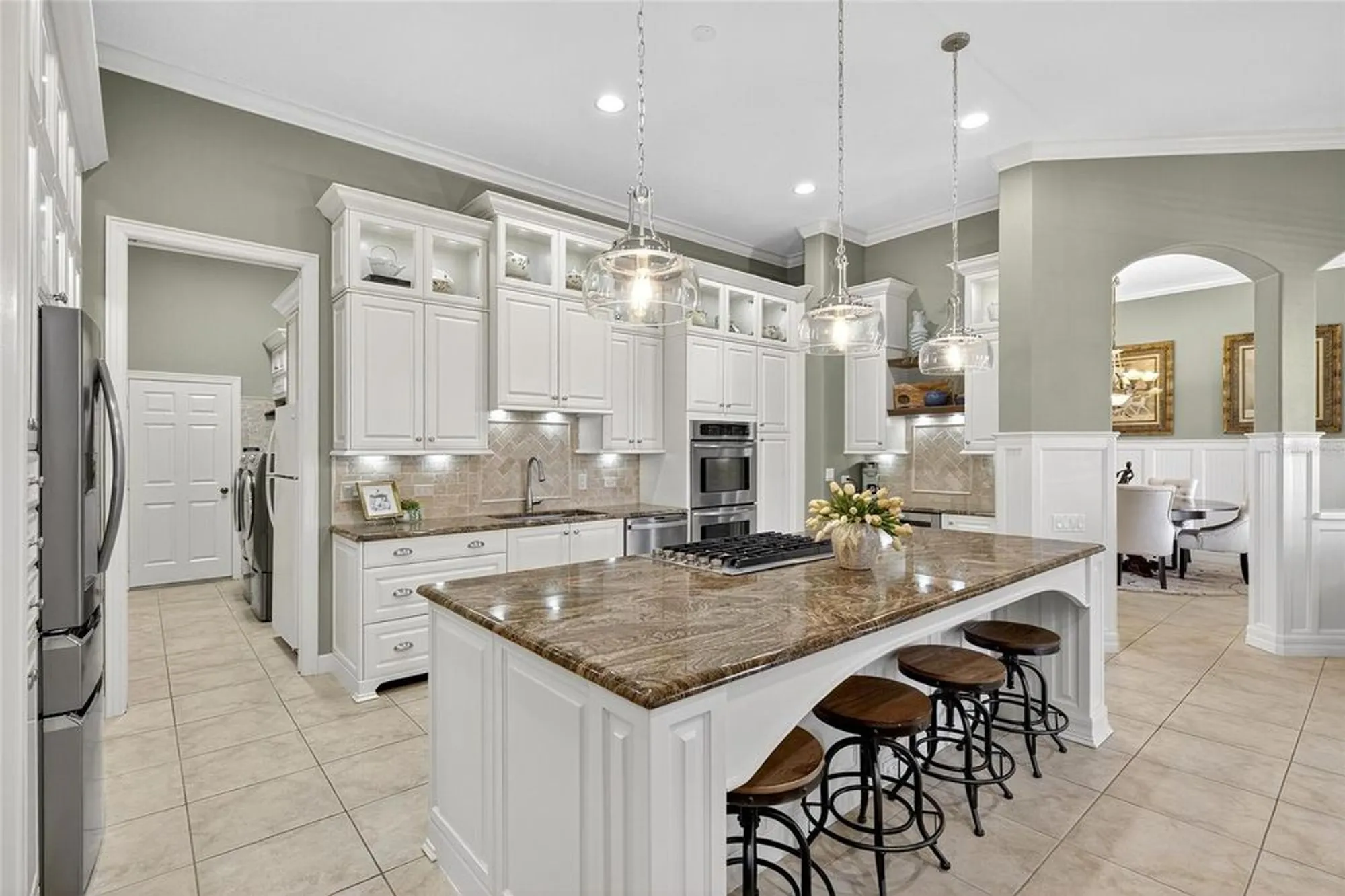 Property Slideshow image 42 of 94 | 539 islebay dr, Apollo Beach, FL, 33572