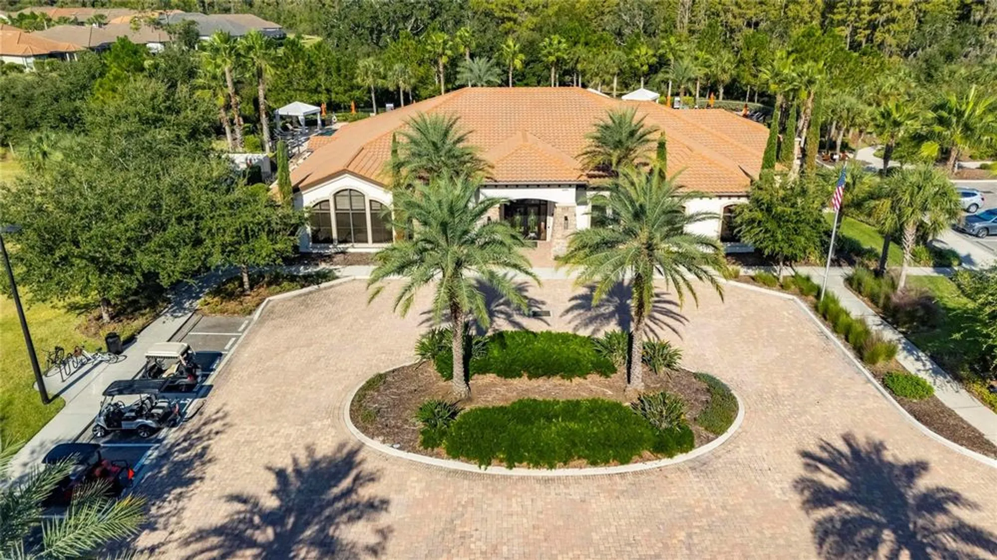 Property Slideshow image 69 of 99 | 11121 egeria dr, Odessa, FL, 33556