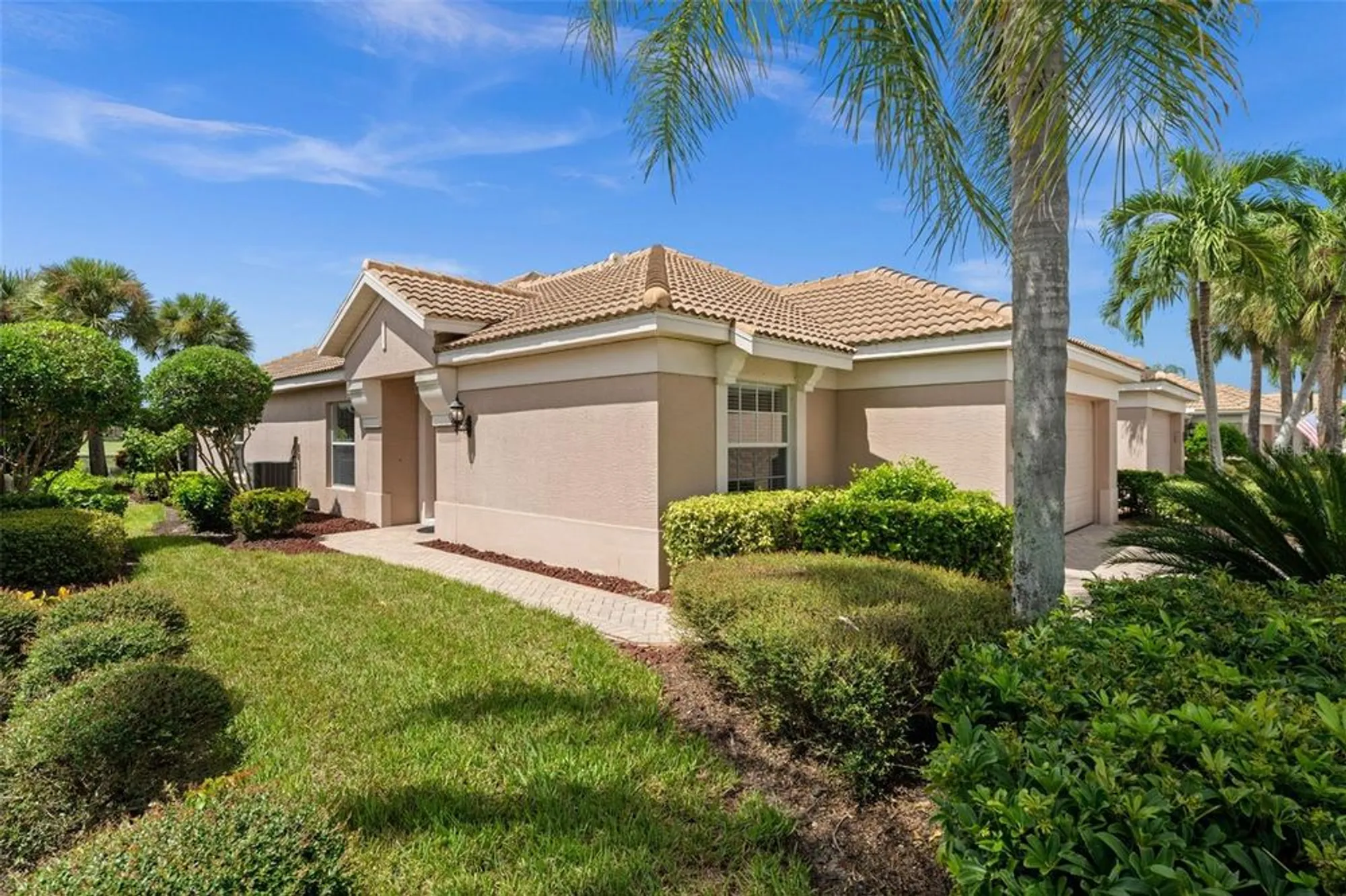 Property Slideshow image 4 of 49 | 10028 majestic ave, Fort Myers, FL, 33913