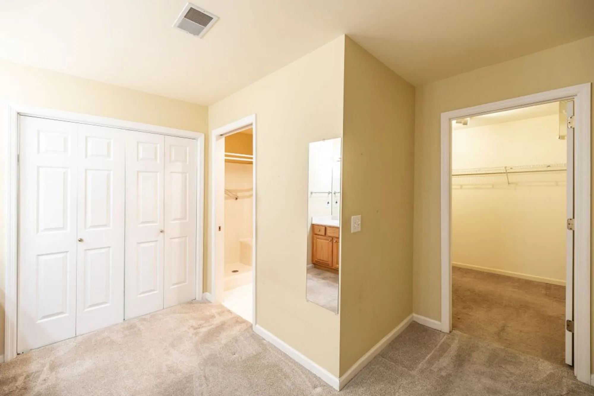 Property Slideshow image 37 of 54 | 115 newsom grn, Nashville, TN, 37221