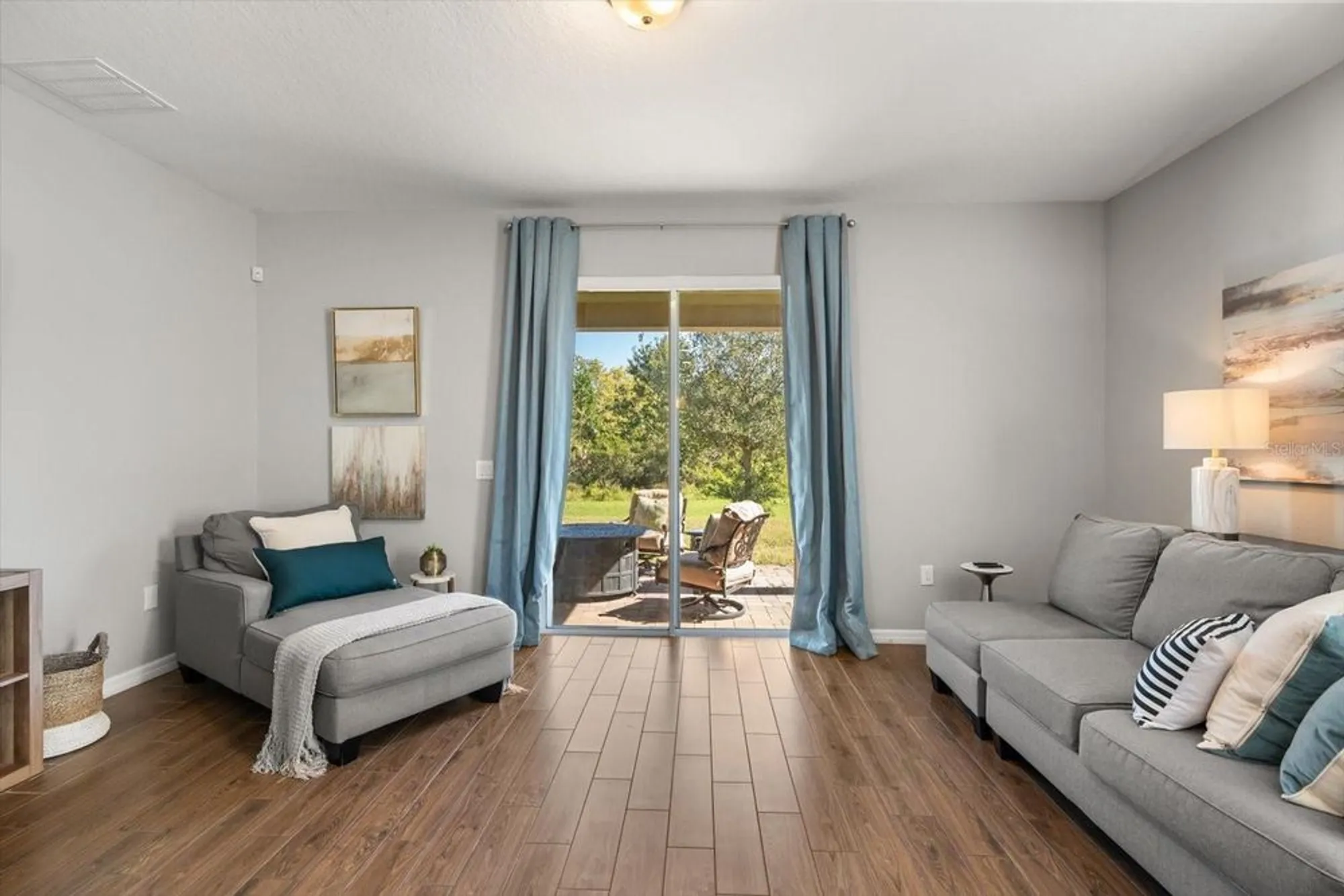 Property Slideshow image 11 of 34 | 3447 feathergrass ct, Harmony, FL, 34773