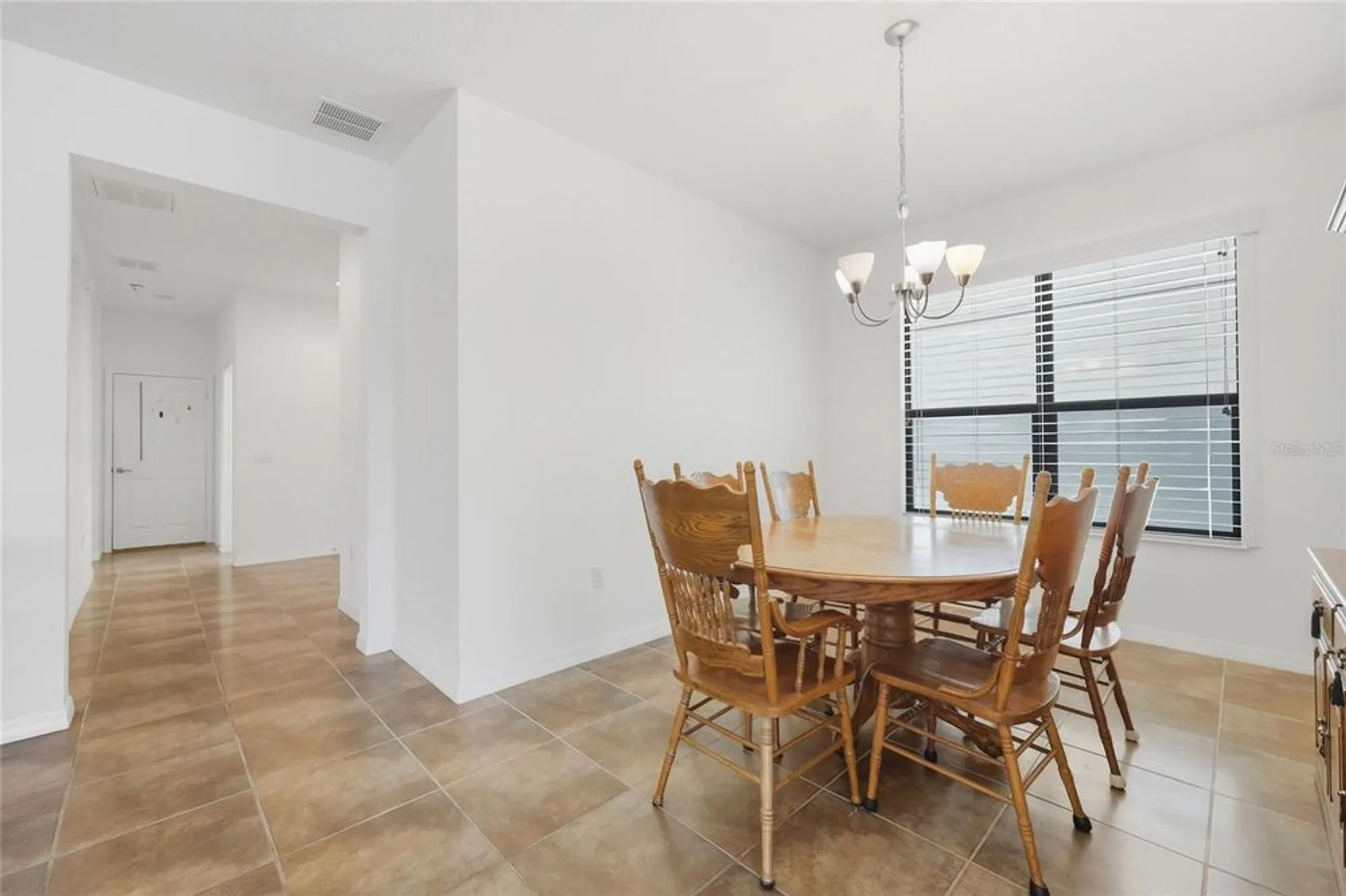 Property Slideshow image 24 of 50 | 1824 pelican hill way, Poinciana, FL, 34759