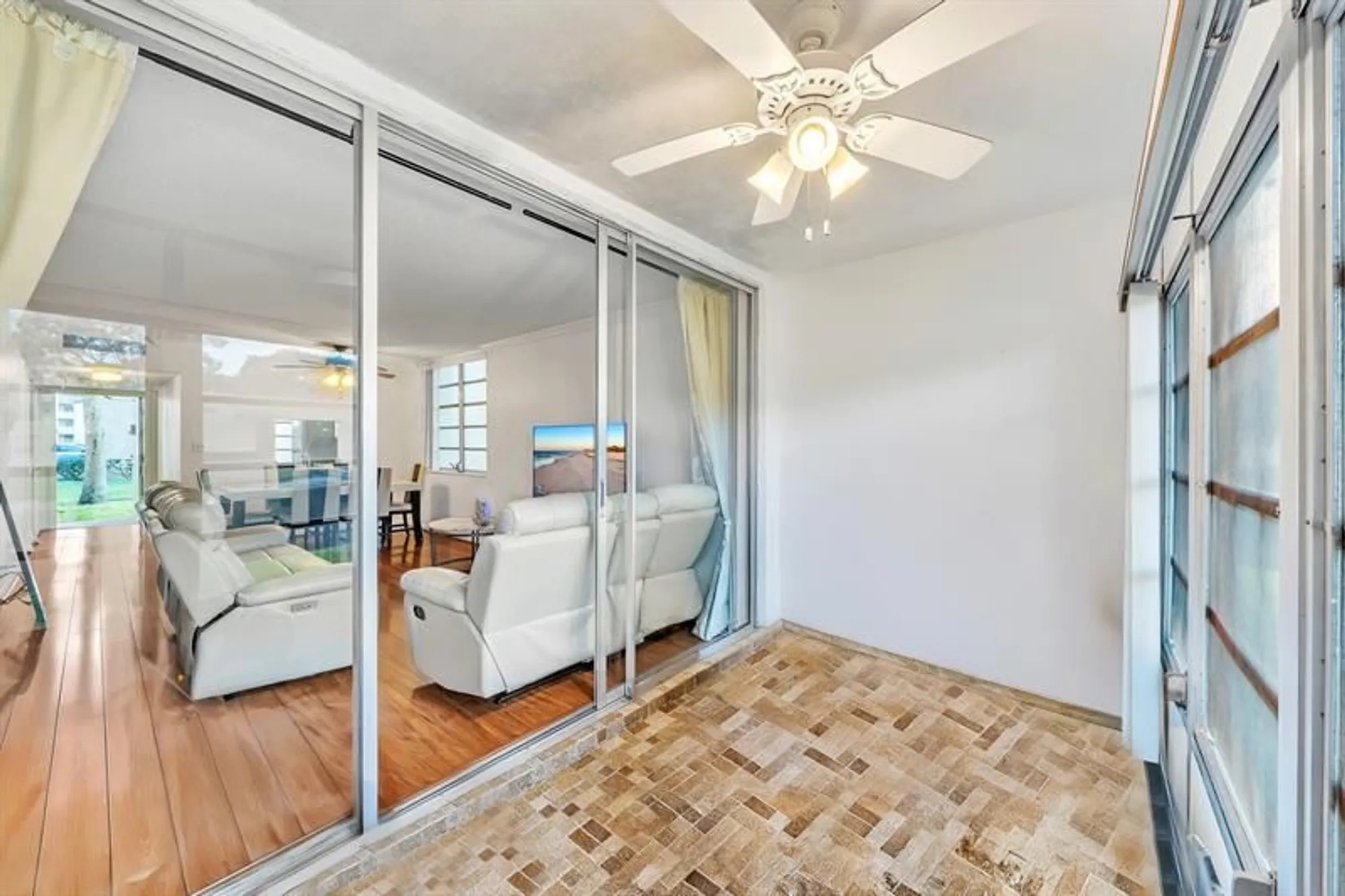 Property Slideshow image 27 of 41 | 5940 nw 64th ave apt 101, Tamarac, FL, 33319