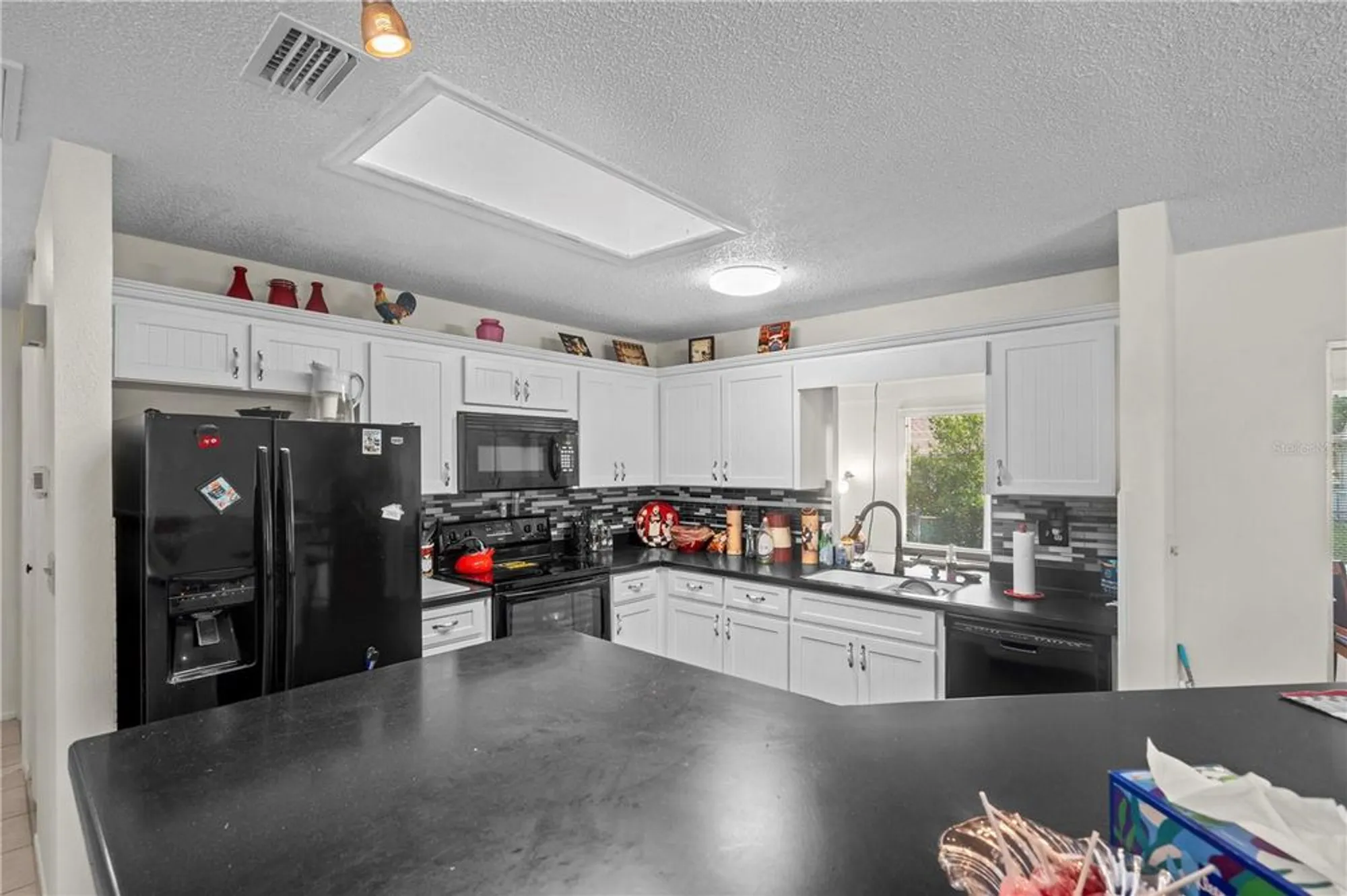 Property Slideshow image 17 of 48 | 10619 mira vista dr, Port Richey, FL, 34668