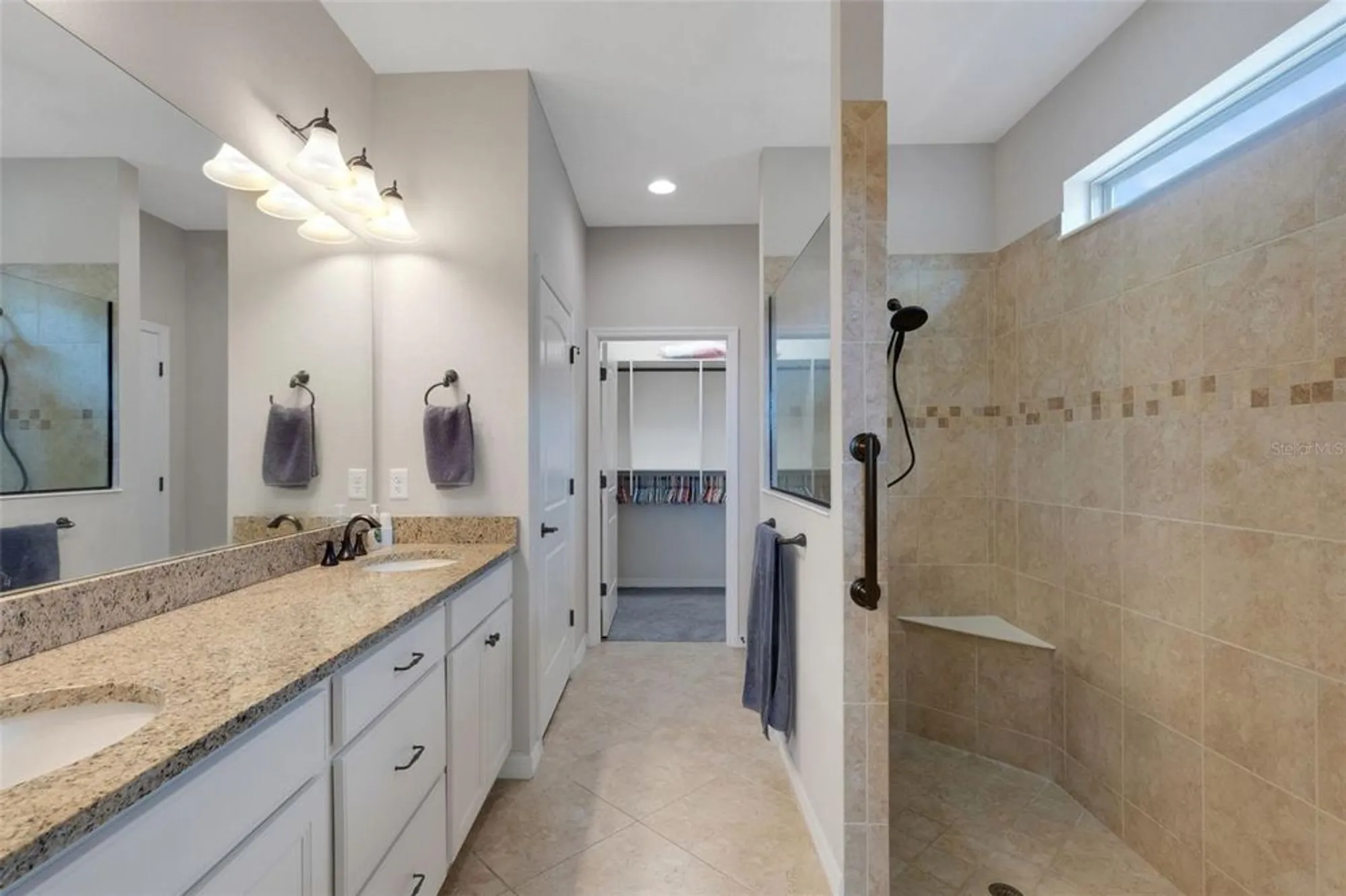 Property Slideshow image 23 of 70 | 613 cantabria dr, Davenport, FL, 33837