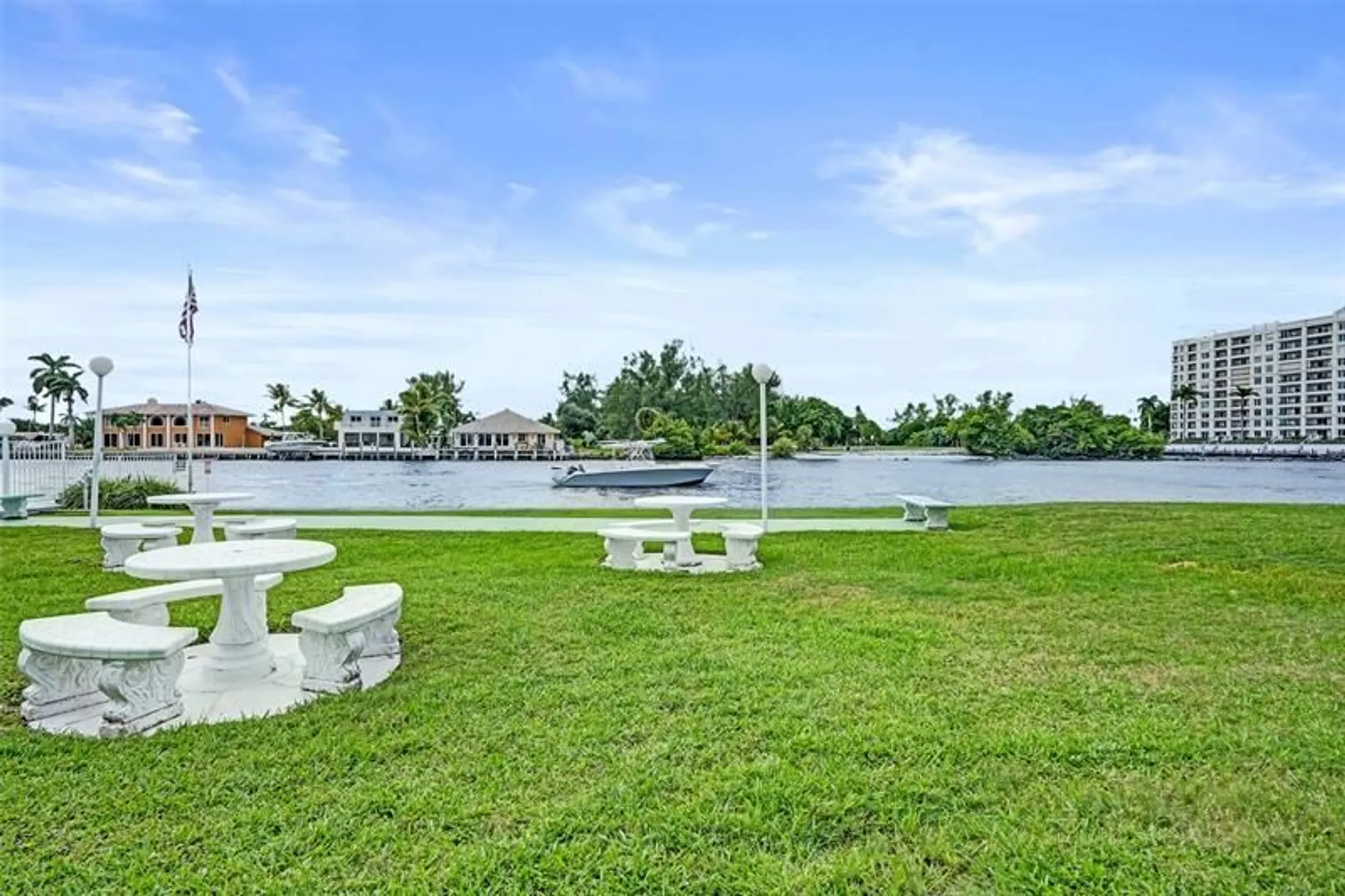 Property Slideshow image 48 of 49 | 1001 n riverside dr 304, Pompano Beach, FL, 33062