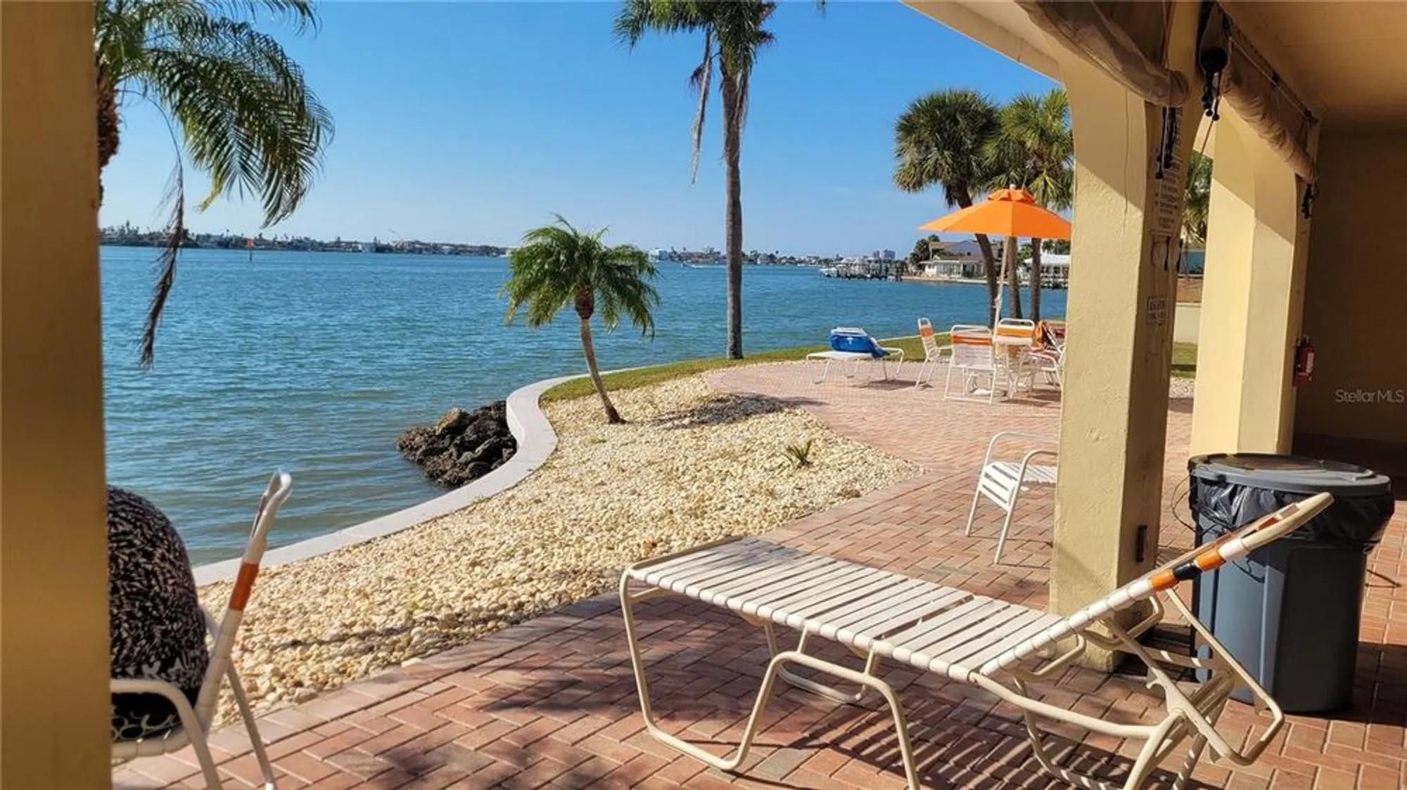 Property Slideshow image 25 of 32 | 4650 cove cir apt 111, St Petersburg, FL, 33708