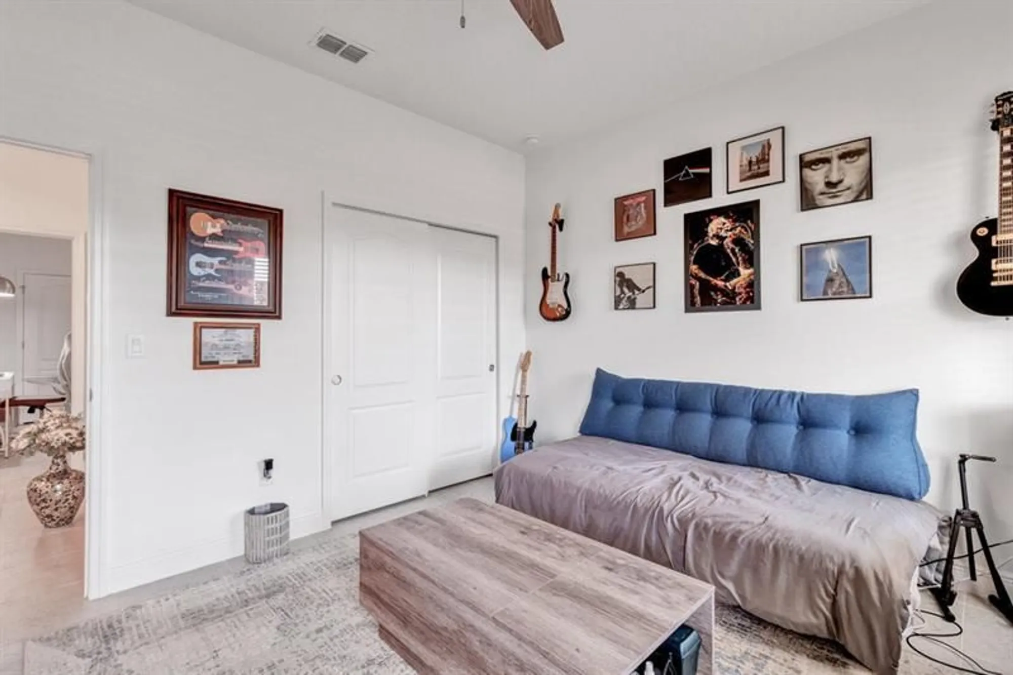 Property Slideshow image 23 of 44 | 3577 loblolly sq, Vero Beach, FL, 32966