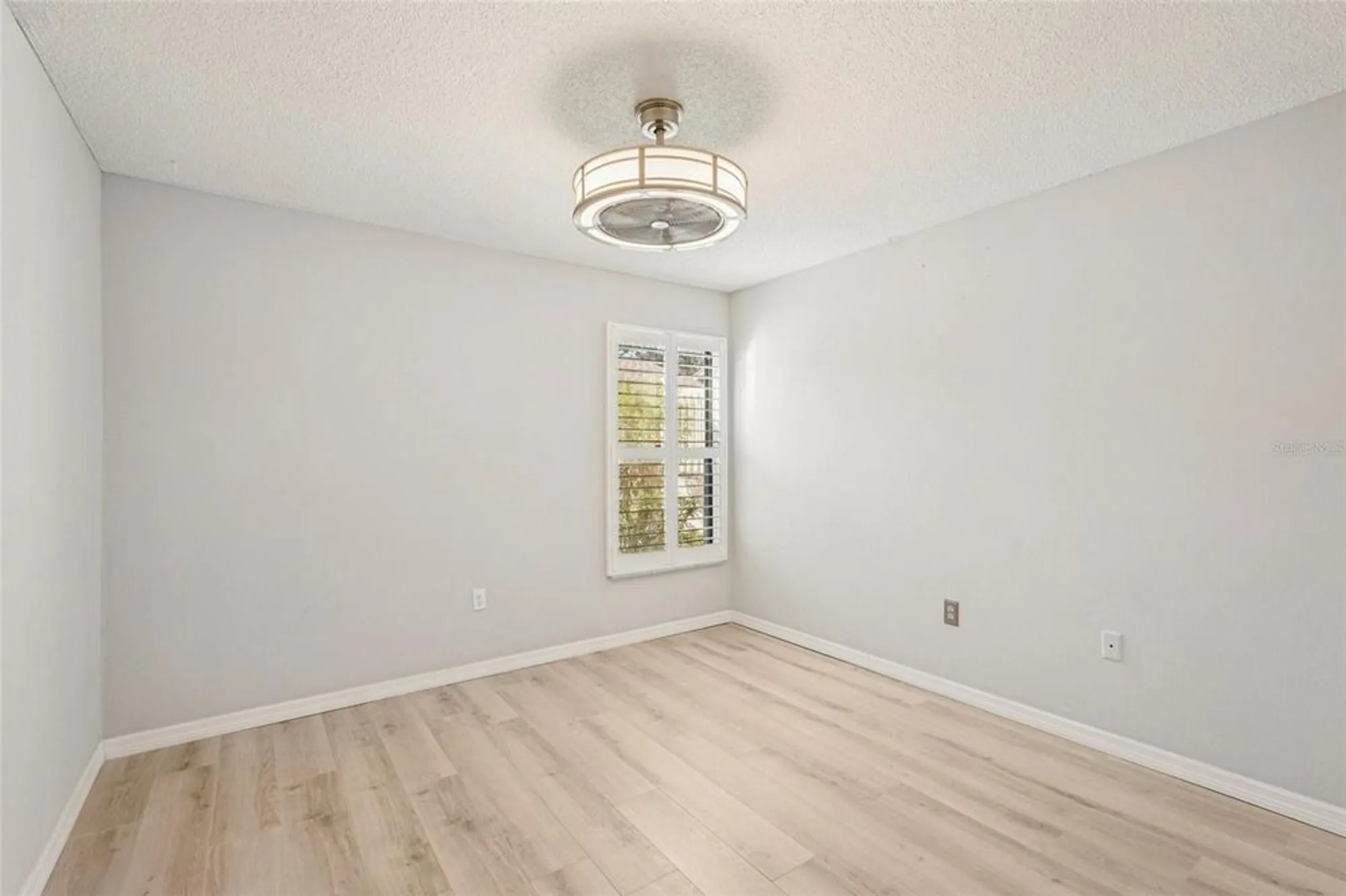 Property Slideshow image 23 of 47 | 5755 avista dr # 5755, Sarasota, FL, 34243