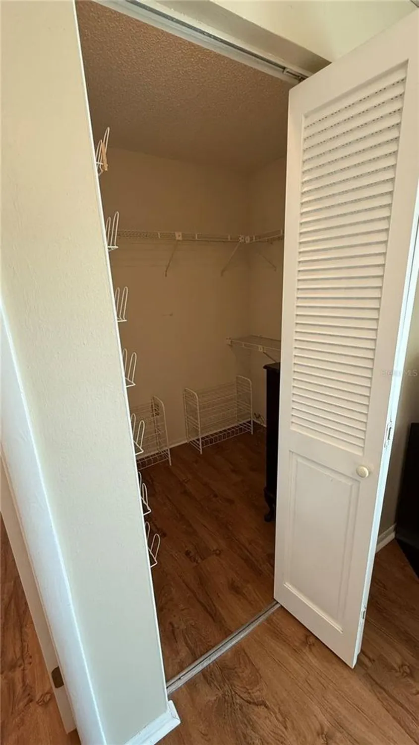 Property Slideshow image 24 of 51 | 2722 sherbrooke ln d, Palm Harbor, FL, 34684