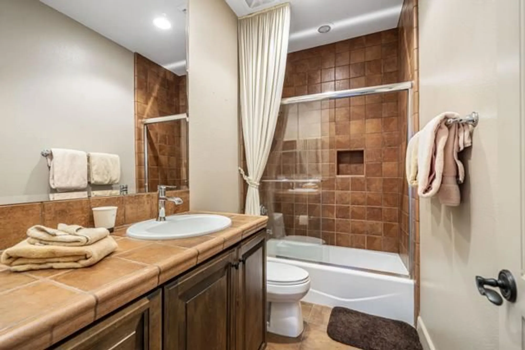 Property Slideshow image 17 of 37 | 81280 national dr, La Quinta, CA, 92253