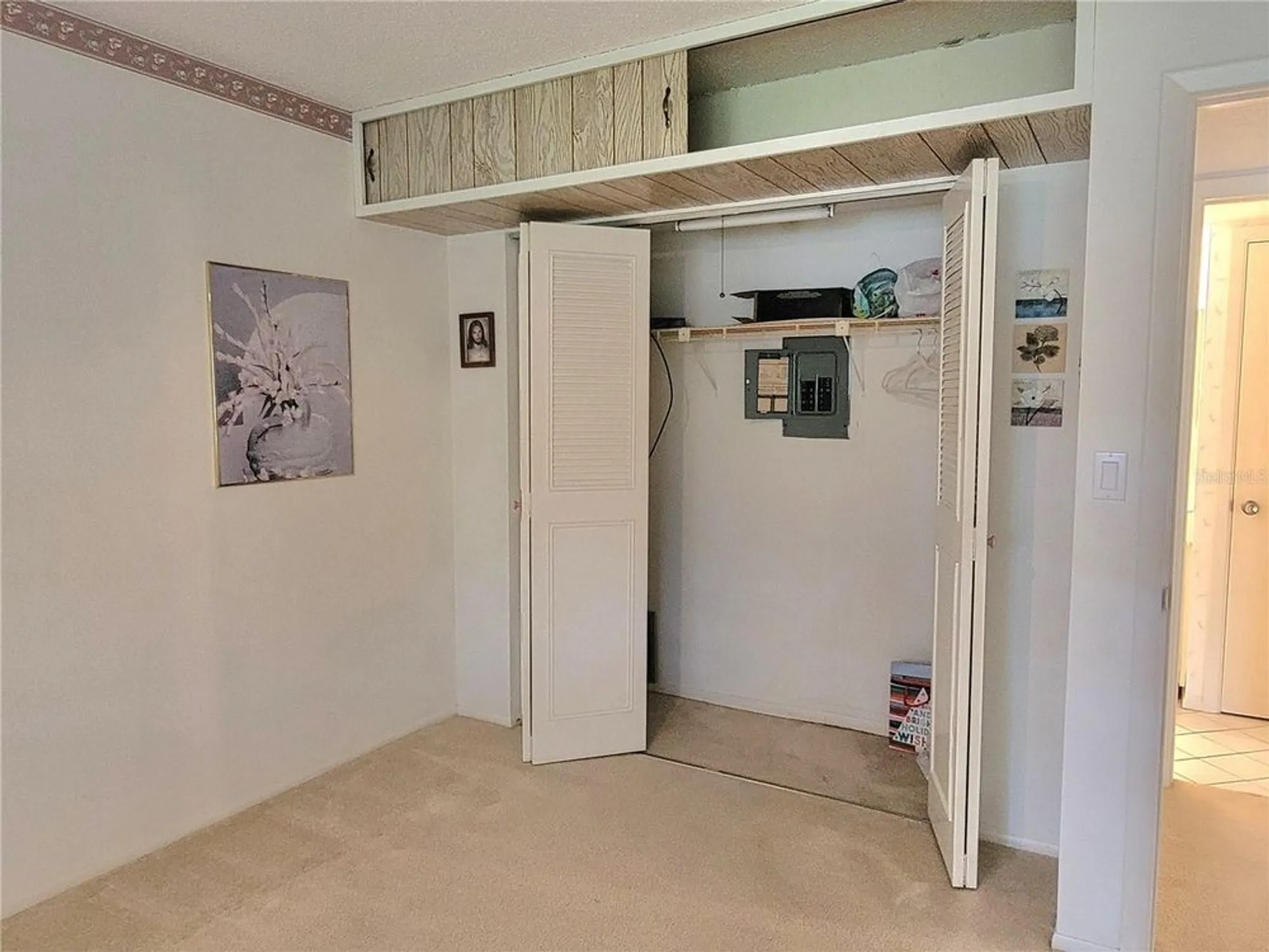 Property Slideshow image 18 of 42 | 946 virginia st 304, Dunedin, FL, 34698