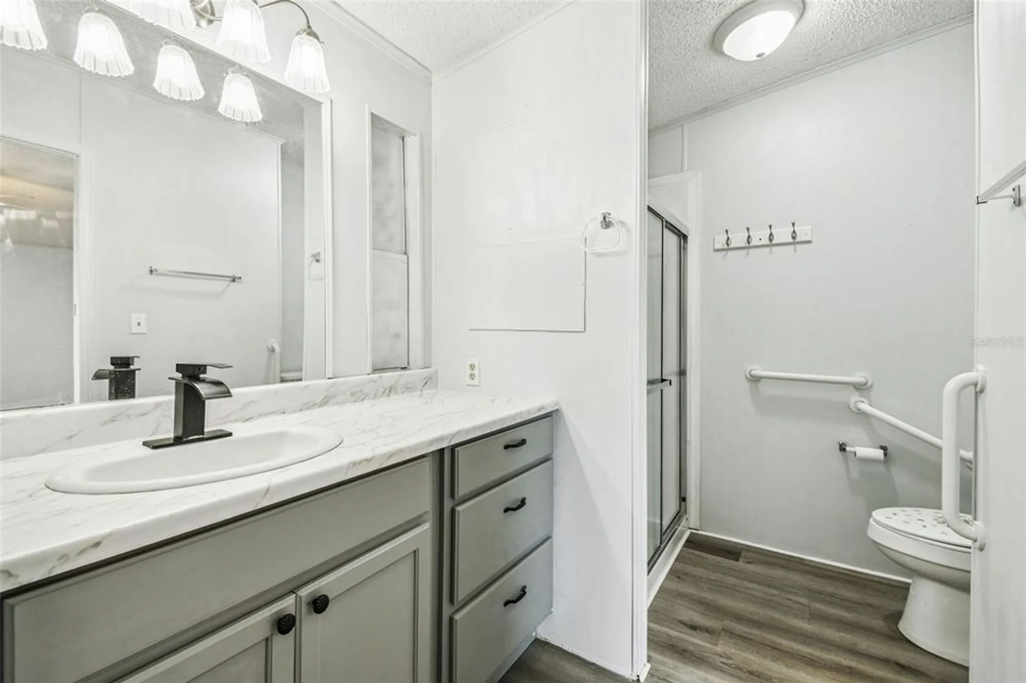 Property Slideshow image 50 of 77 | 1811 sherwood hill dr, Lakeland, FL, 33810