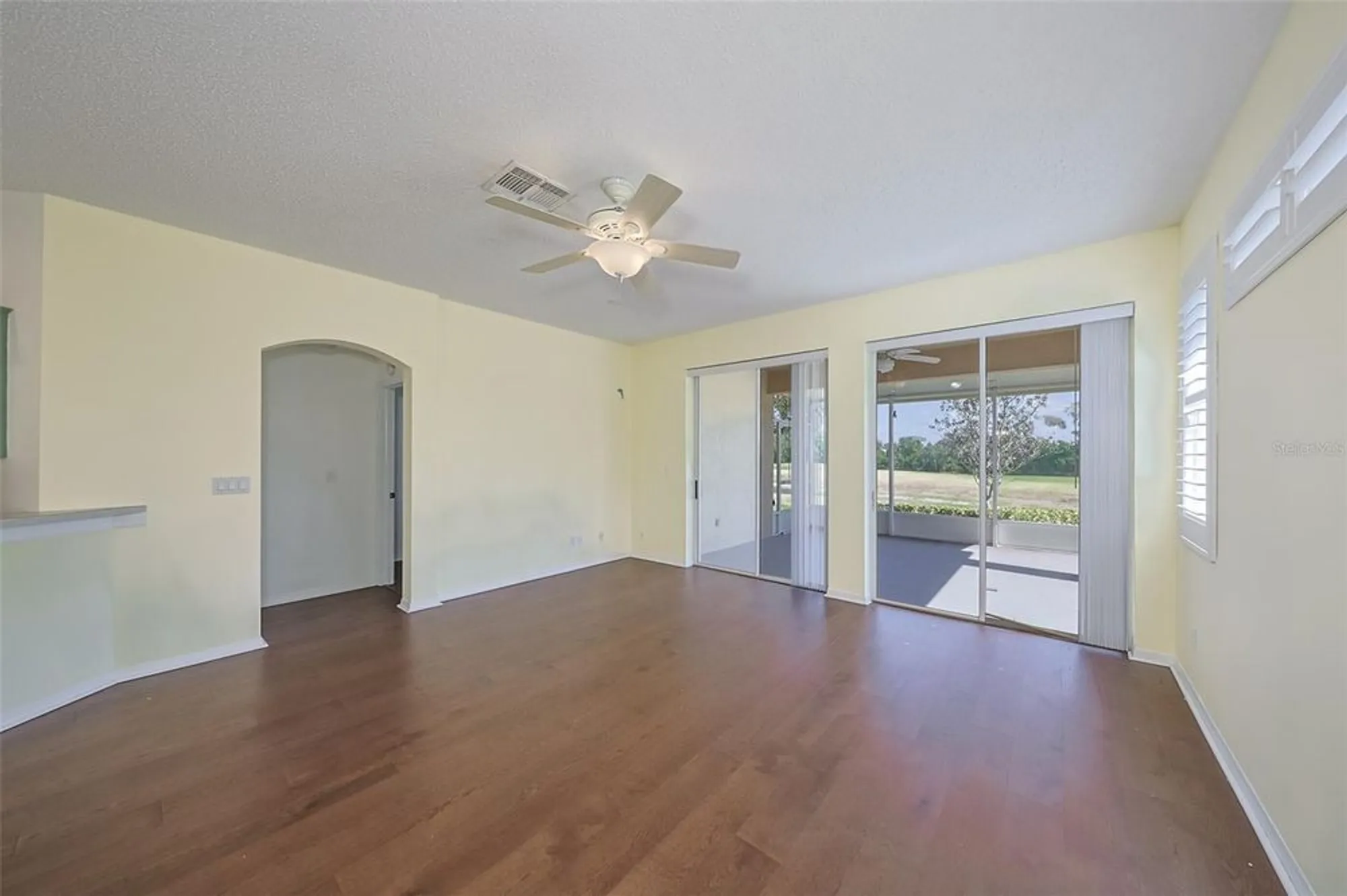Property Slideshow image 8 of 41 | 2019 acadia greens dr, Sun City Center, FL, 33573