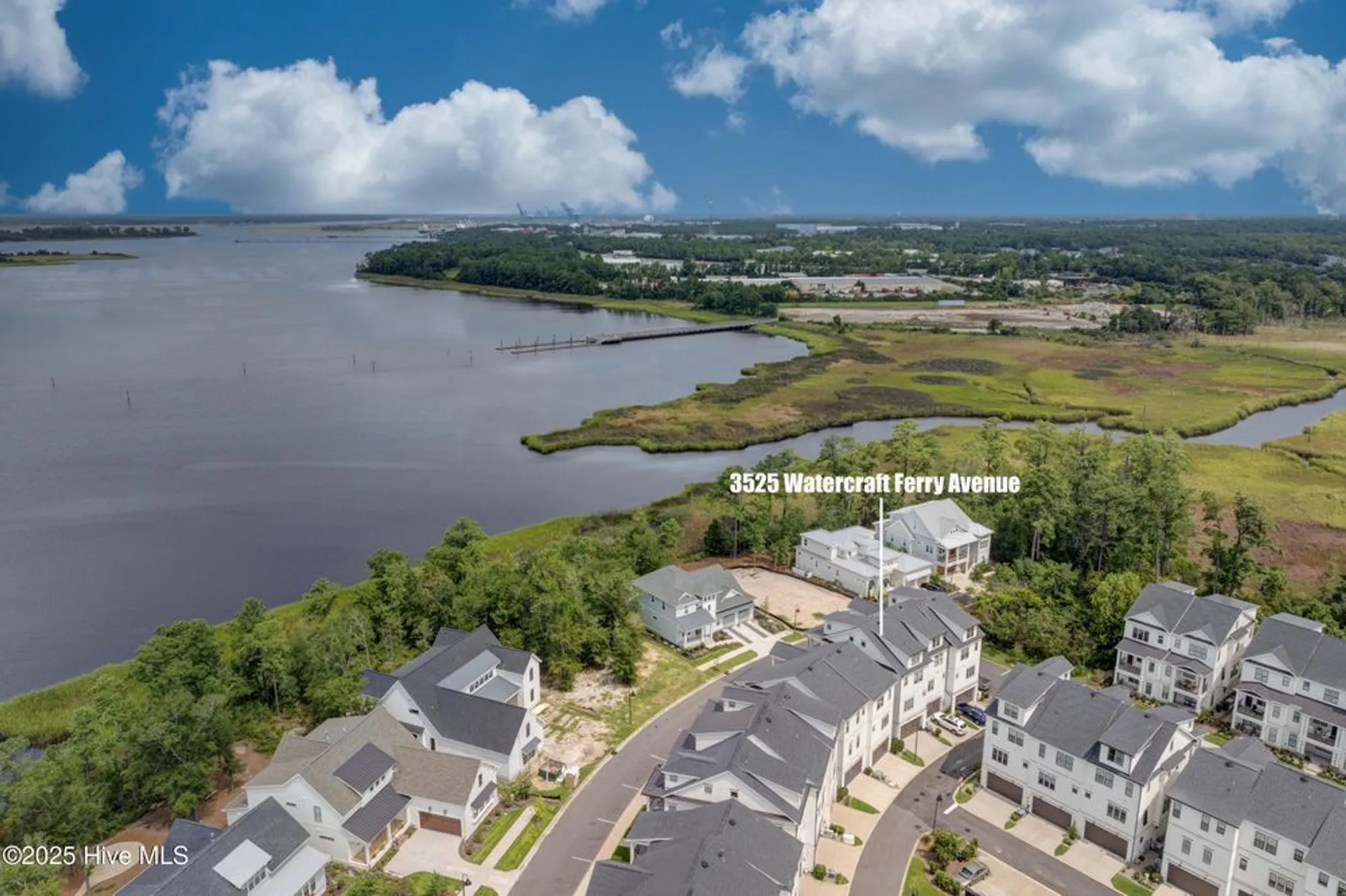 Property Slideshow image 9 of 86 | 3525 watercraft ferry ave, Wilmington, NC, 28412