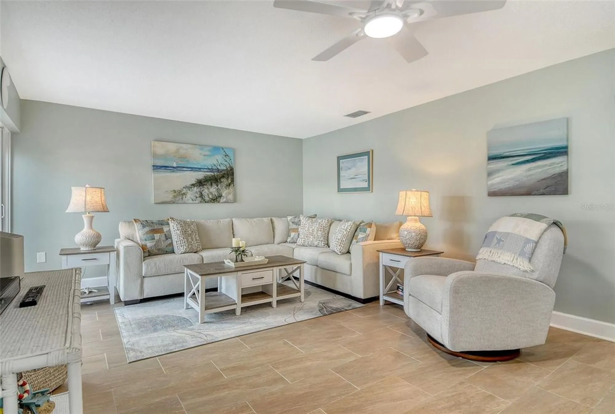 Property Slideshow image 12 of 68 | 143 whispering sands dr # v30, Sarasota, FL, 34242