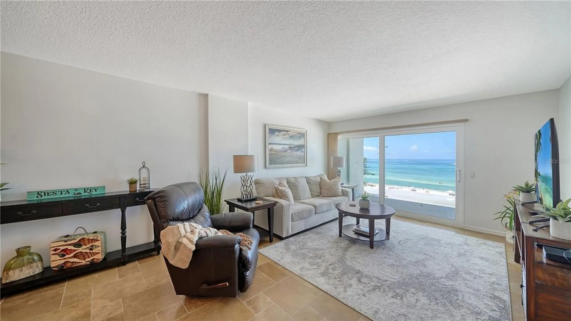 Property Slideshow image 14 of 63 | 19 whispering sands dr apt 805, Sarasota, FL, 34242