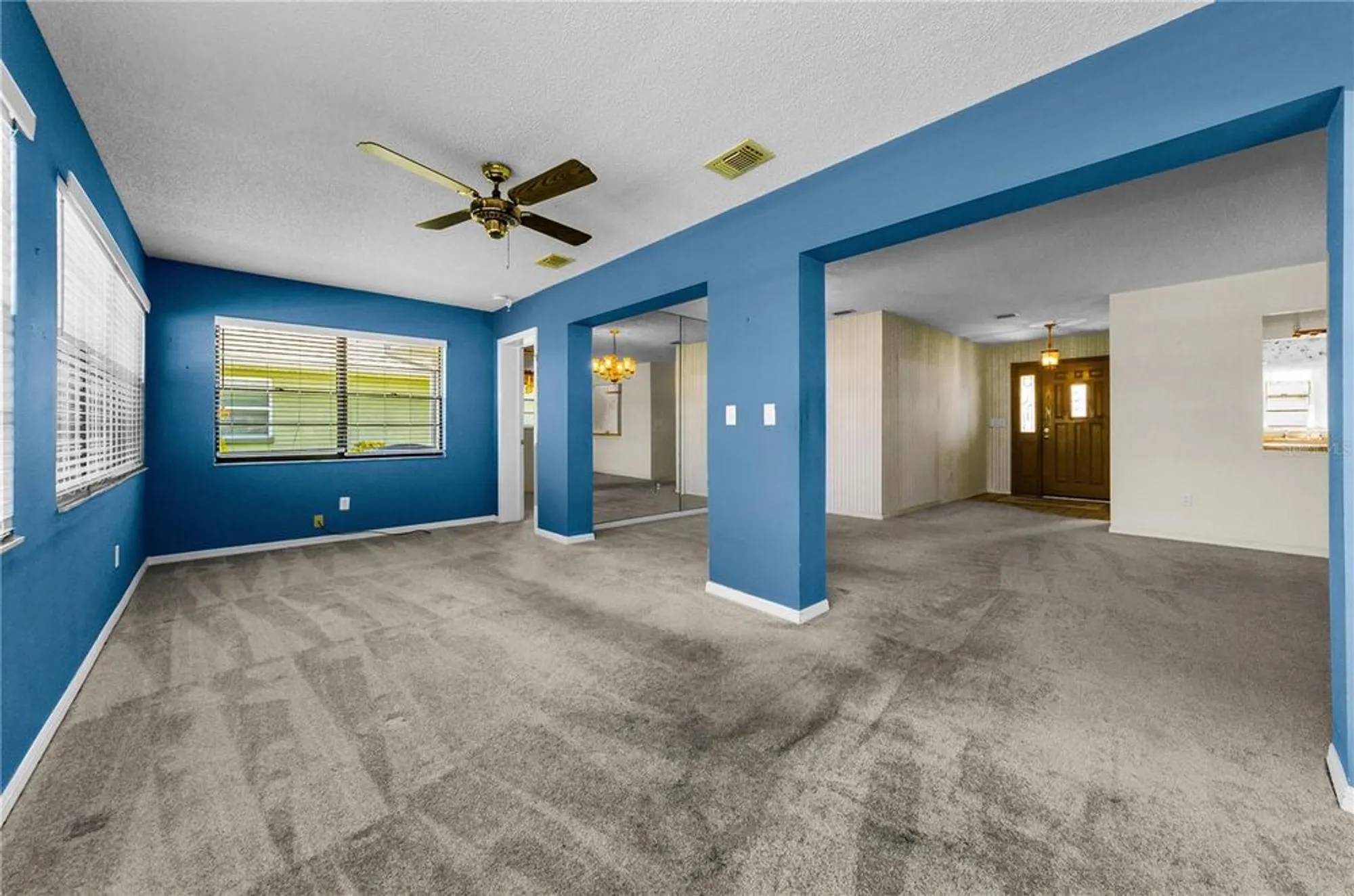 Property Slideshow image 14 of 65 | 675 fort duquesna dr, Sun City Center, FL, 33573