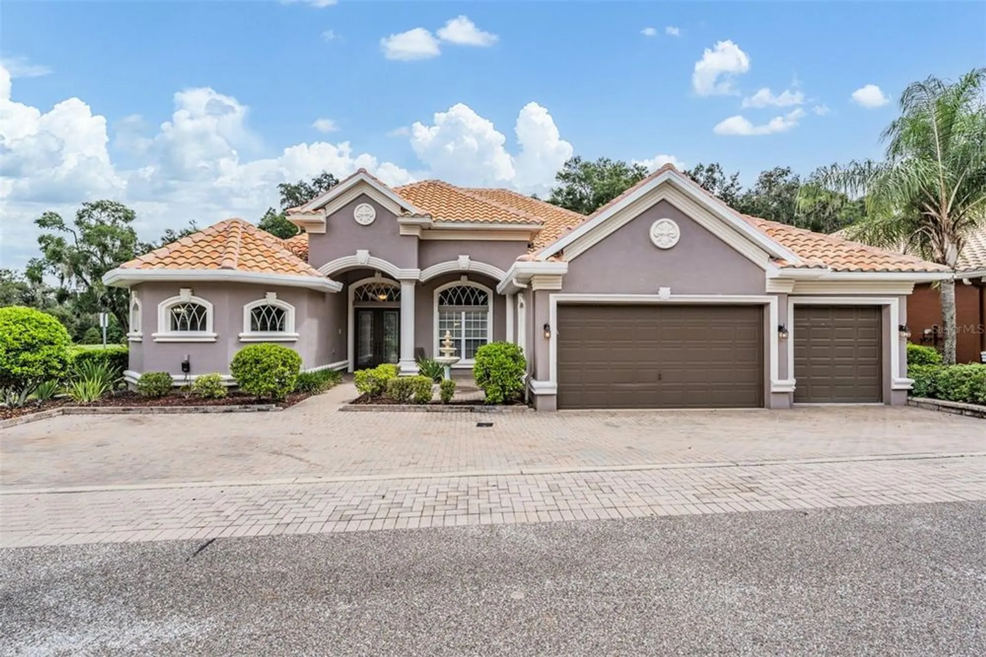 Property Slideshow image 11 of 54 | 12314 lake jovita blvd, Dade City, FL, 33525