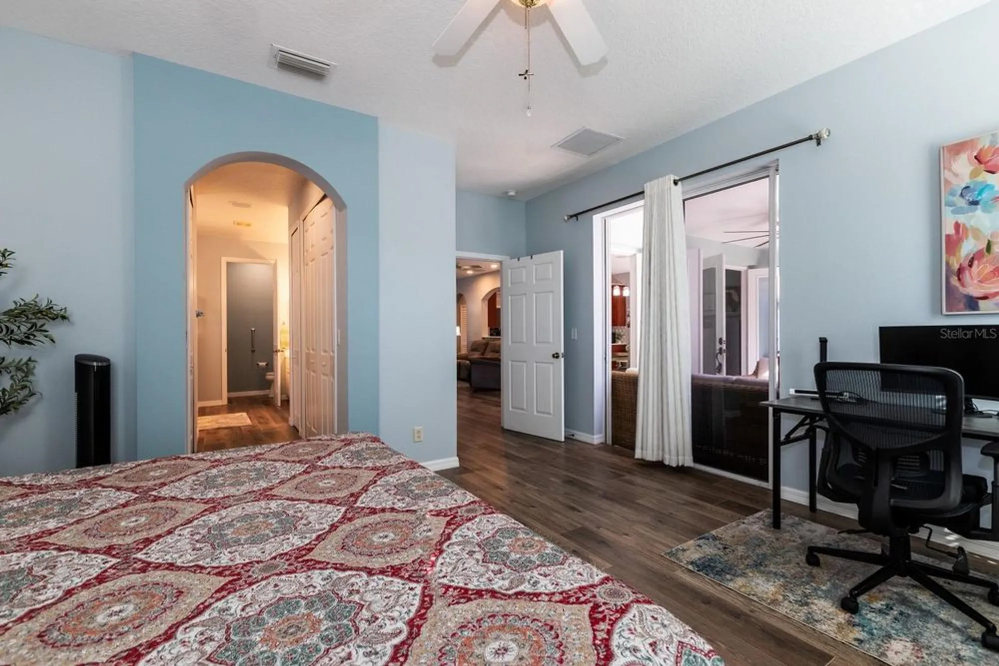 Property Slideshow image 10 of 23 | 27400 orchid glade st, Leesburg, FL, 34748