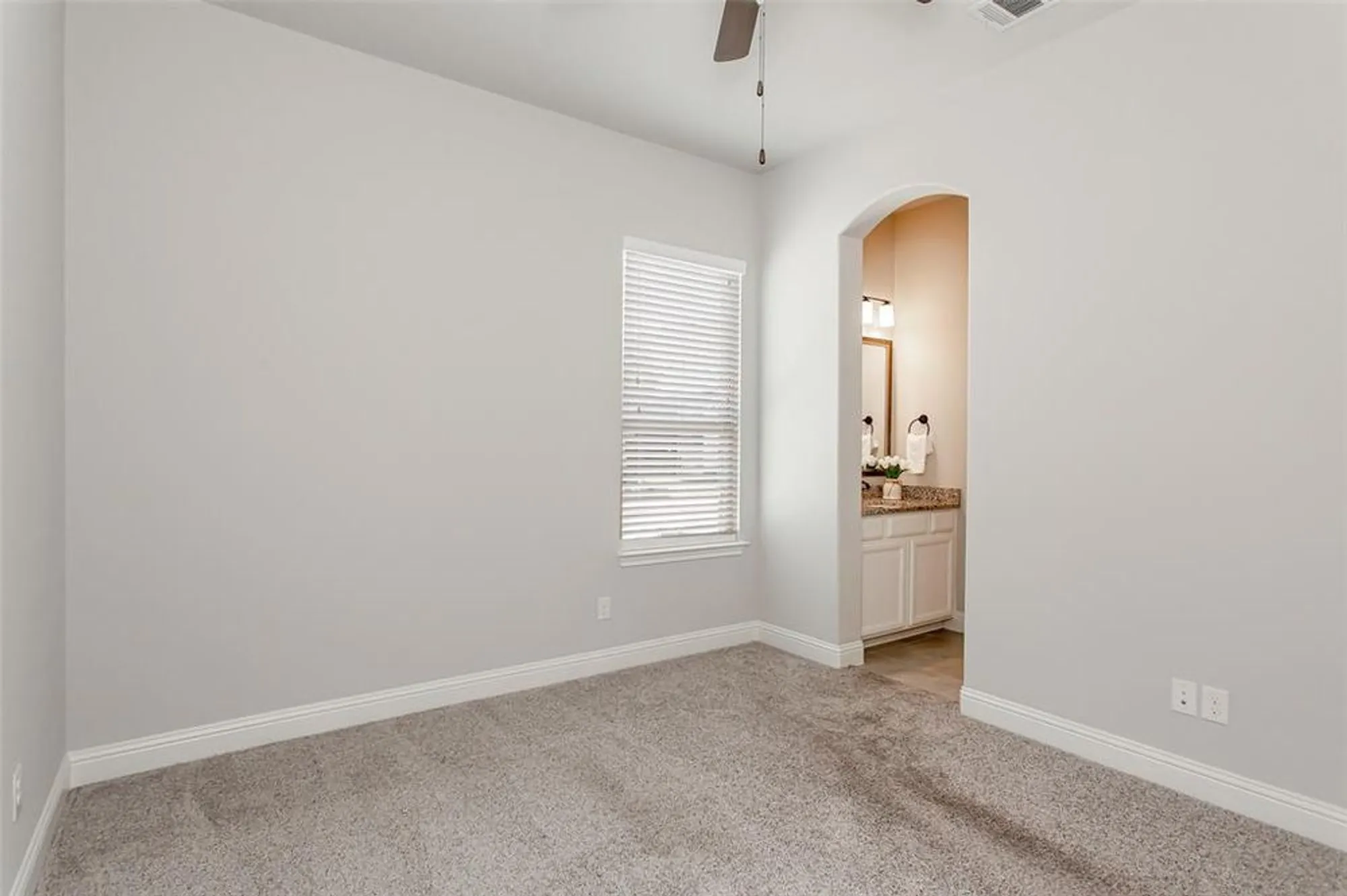 Property Slideshow image 32 of 40 | 8504 shallowford ln, Mckinney, TX, 75070