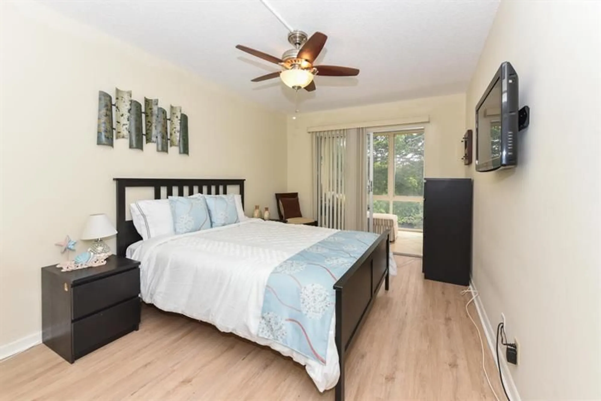 Property Slideshow image 13 of 28 | 3026 newport h # 3026, Deerfield Beach, FL, 33442