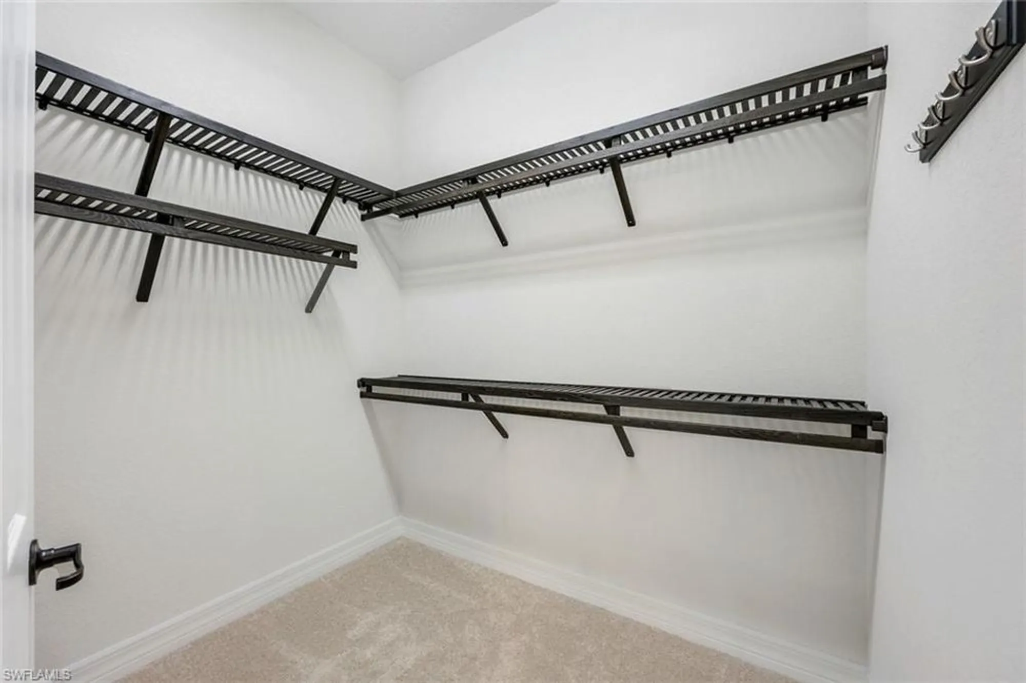 Property Slideshow image 13 of 38 | 28087 kerry ct, Bonita Springs, FL, 34135