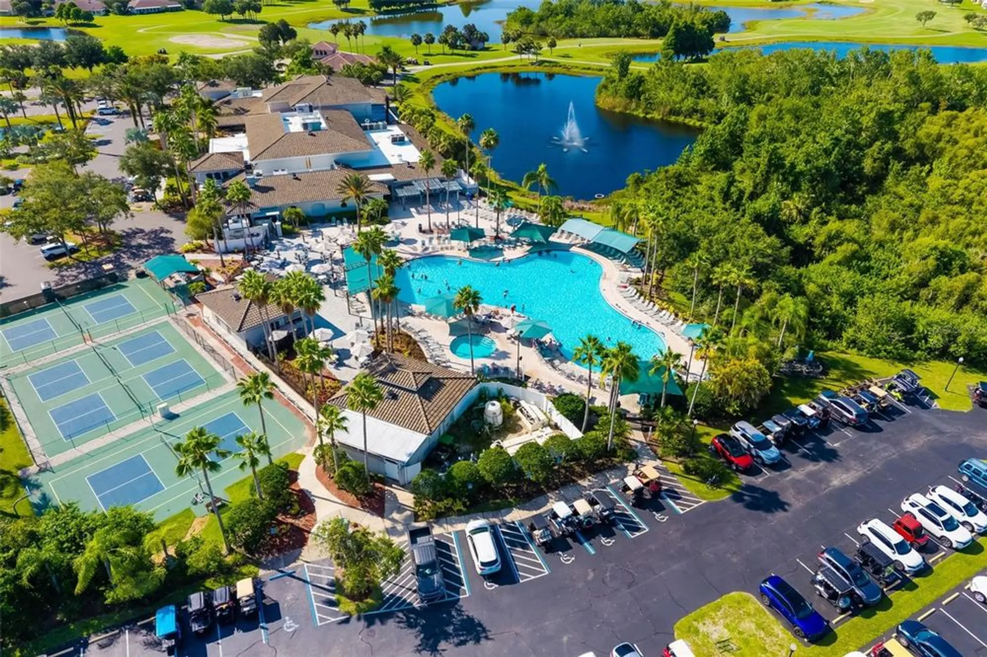 Property Slideshow image 49 of 76 | 2411 new haven cir 70, Sun City Center, FL, 33573