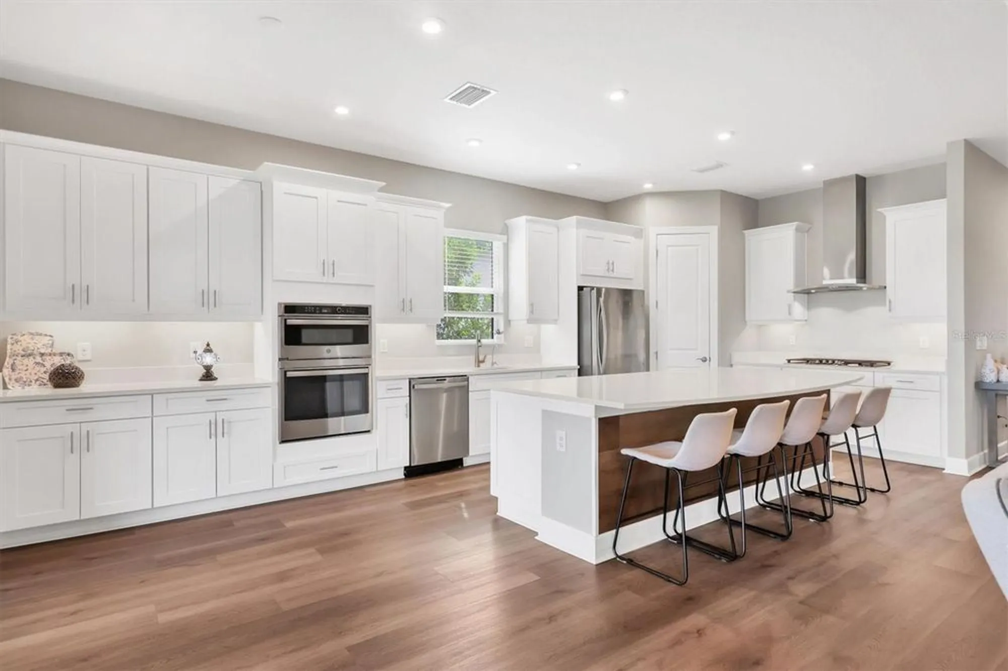 Property Slideshow image 9 of 71 | 10238 morning mist ln, Sarasota, FL, 34241