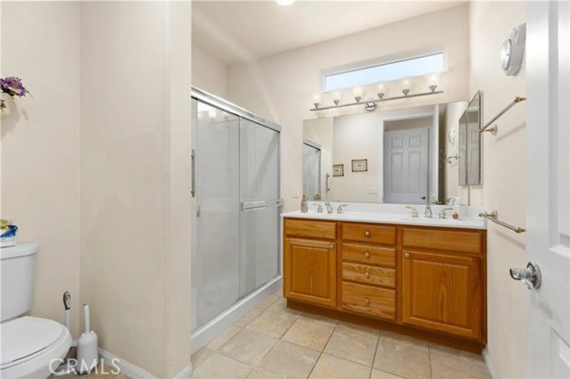 Property Slideshow image 16 of 35 | 1729 desert poppy ln, Beaumont, CA, 92223