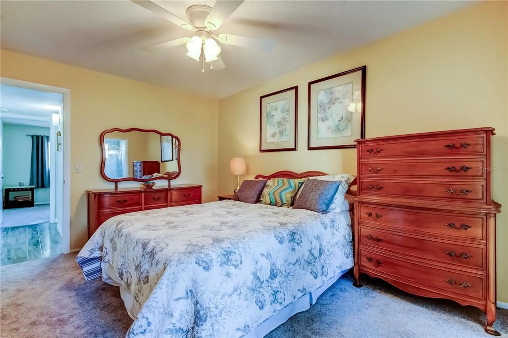 Property Slideshow image 27 of 75 | 2457 ecuadorian way apt 57, Clearwater, FL, 33763