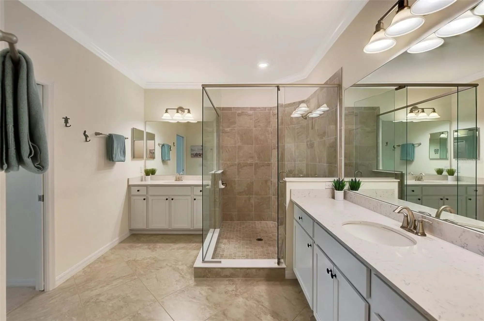 Property Slideshow image 29 of 96 | 10789 tarflower dr 202, Venice, FL, 34293