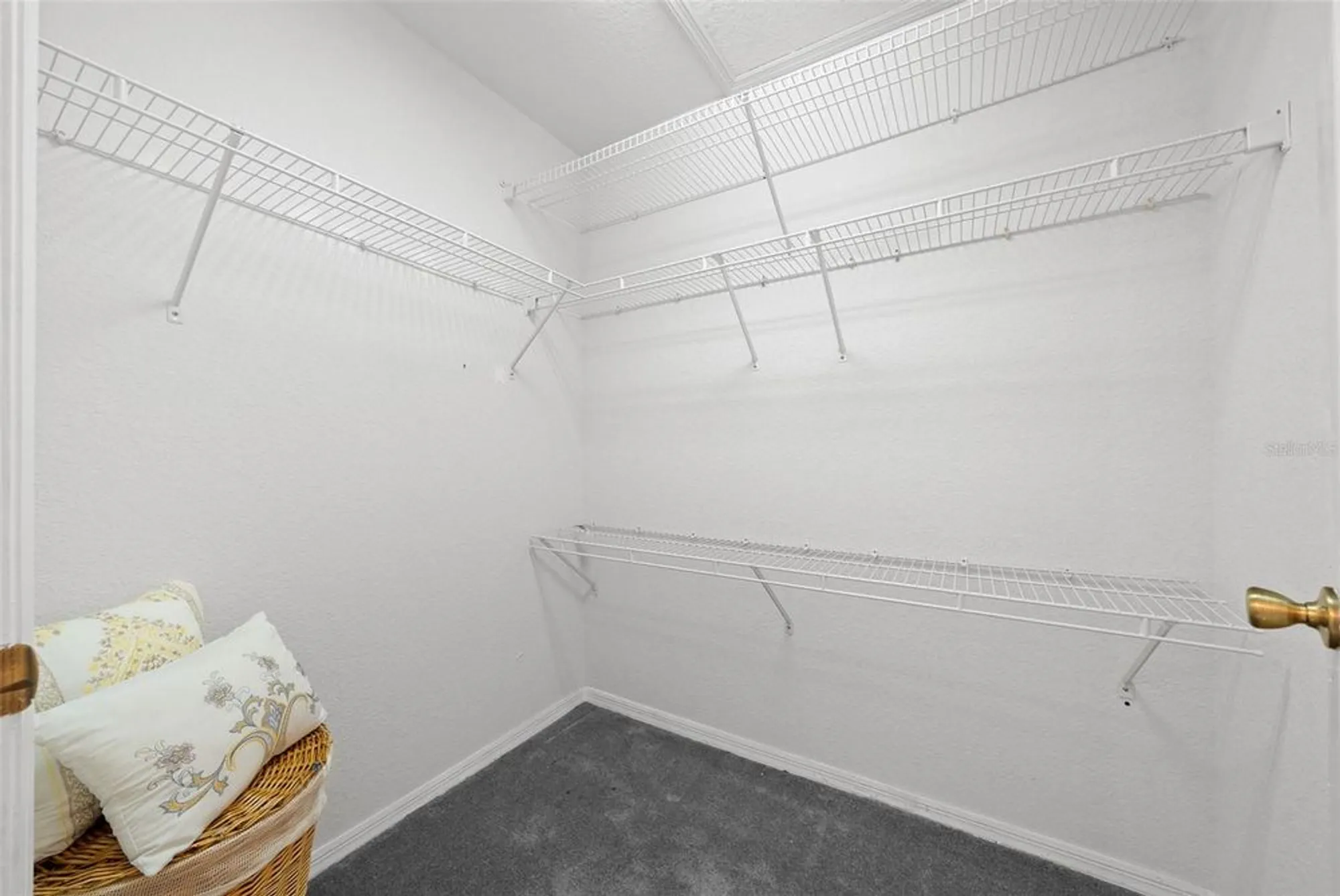 Property Slideshow image 16 of 51 | 17789 se 113th ter, Summerfield, FL, 34491