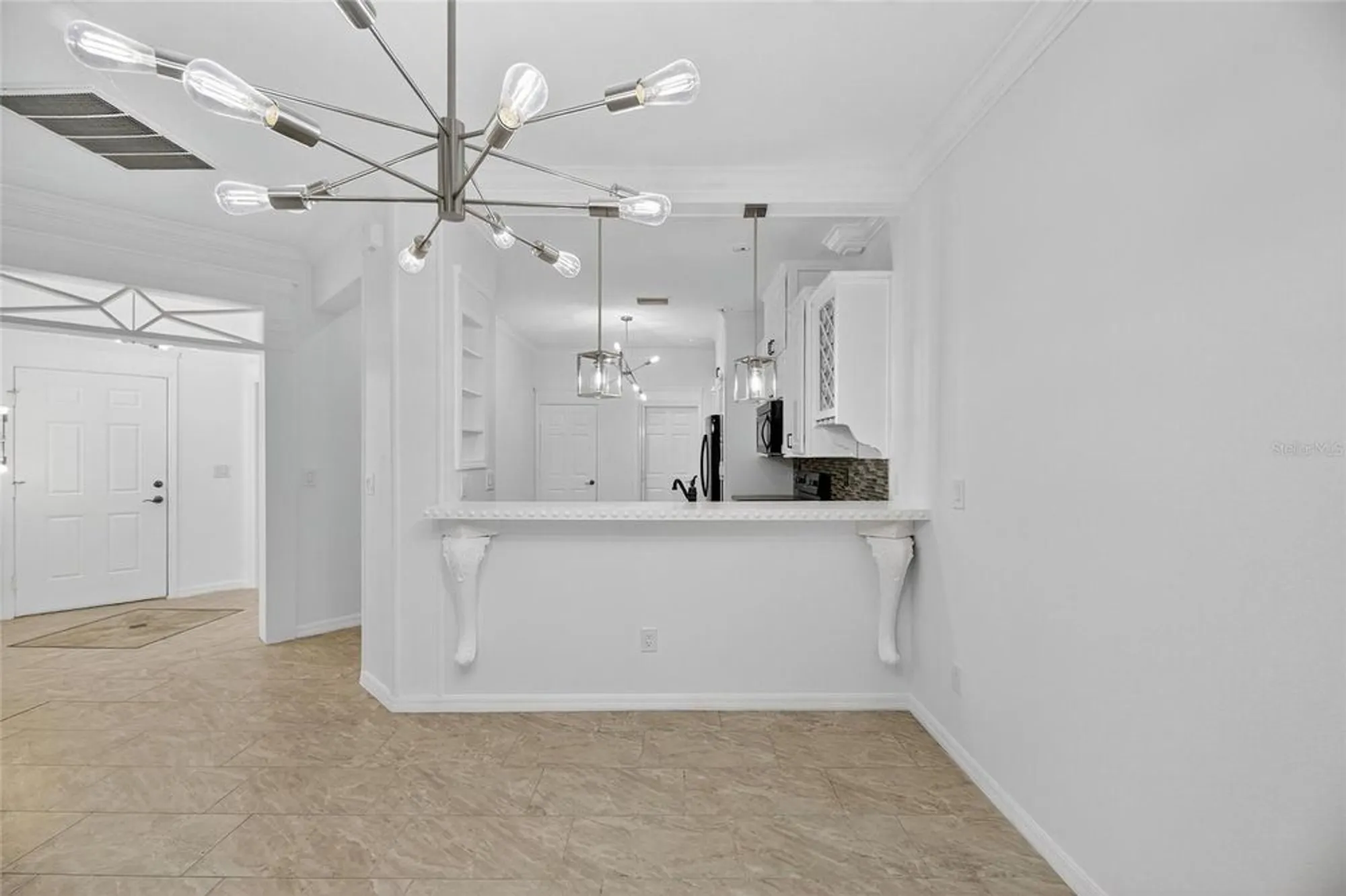 Property Slideshow image 13 of 36 | 329 seneca falls dr, Apollo Beach, FL, 33572