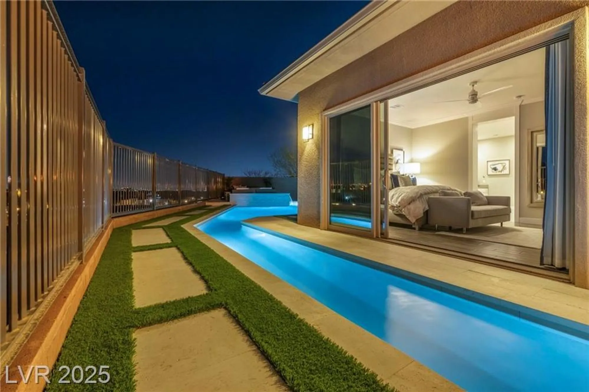 Property Slideshow image 14 of 95 | 10096 amethyst hills st, Las Vegas, NV, 89148