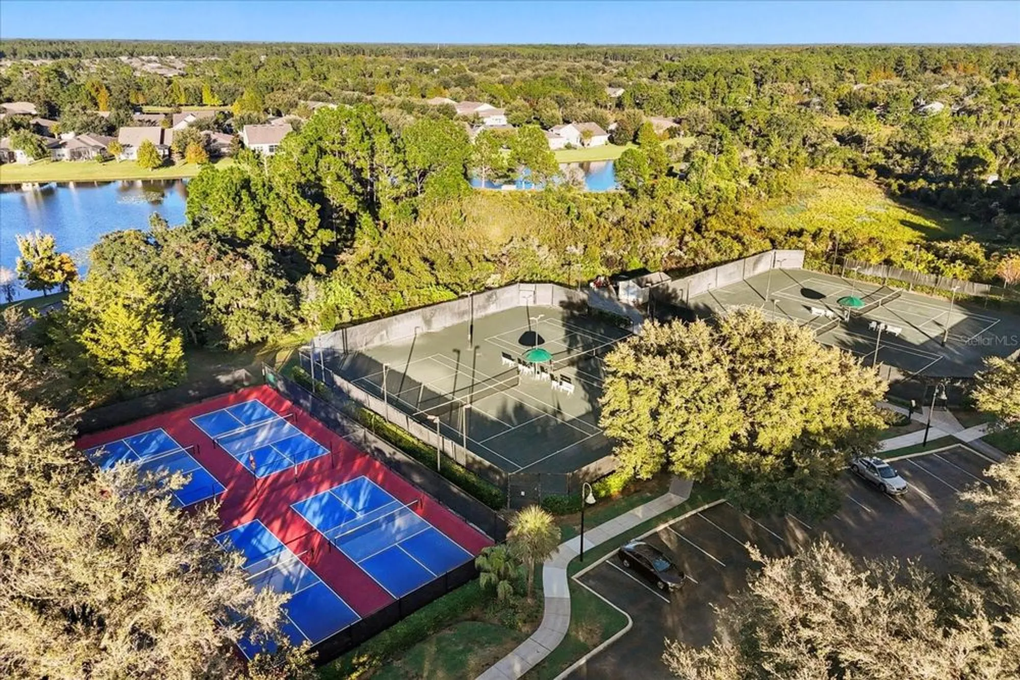 Property Slideshow image 32 of 35 | 504 garden club dr, Deland, FL, 32724