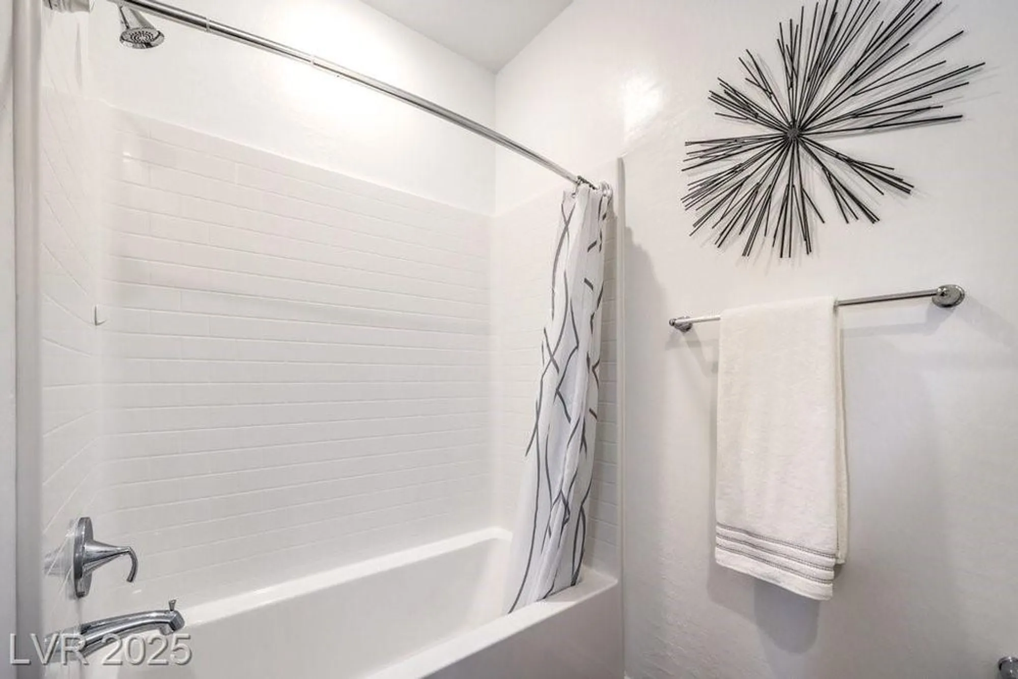 Property Slideshow image 50 of 70 | 2555 hampton rd 10303, Henderson, NV, 89052