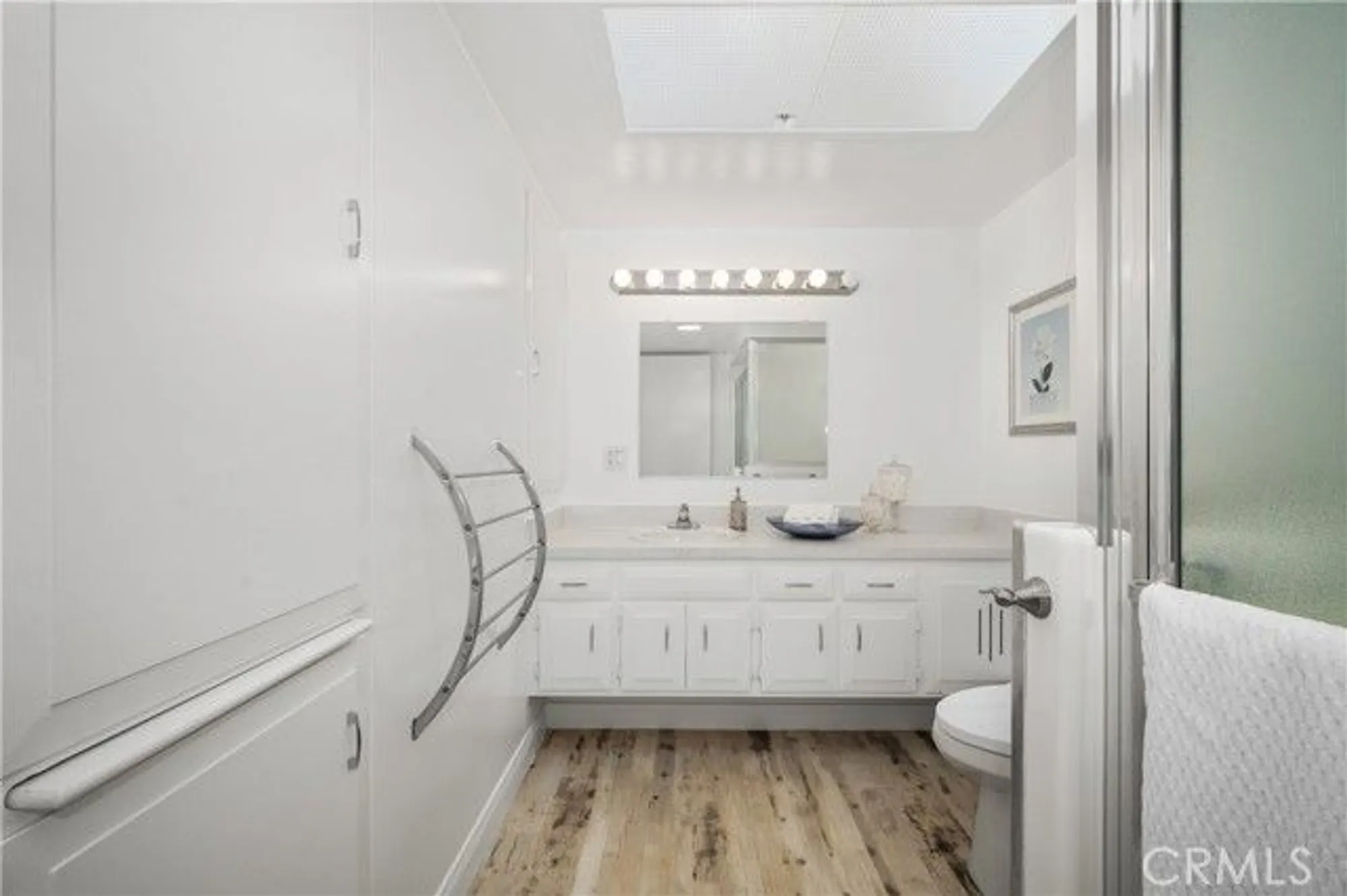 Property Slideshow image 33 of 38 | 13311 del monte dr apt 32d, Seal Beach, CA, 90740