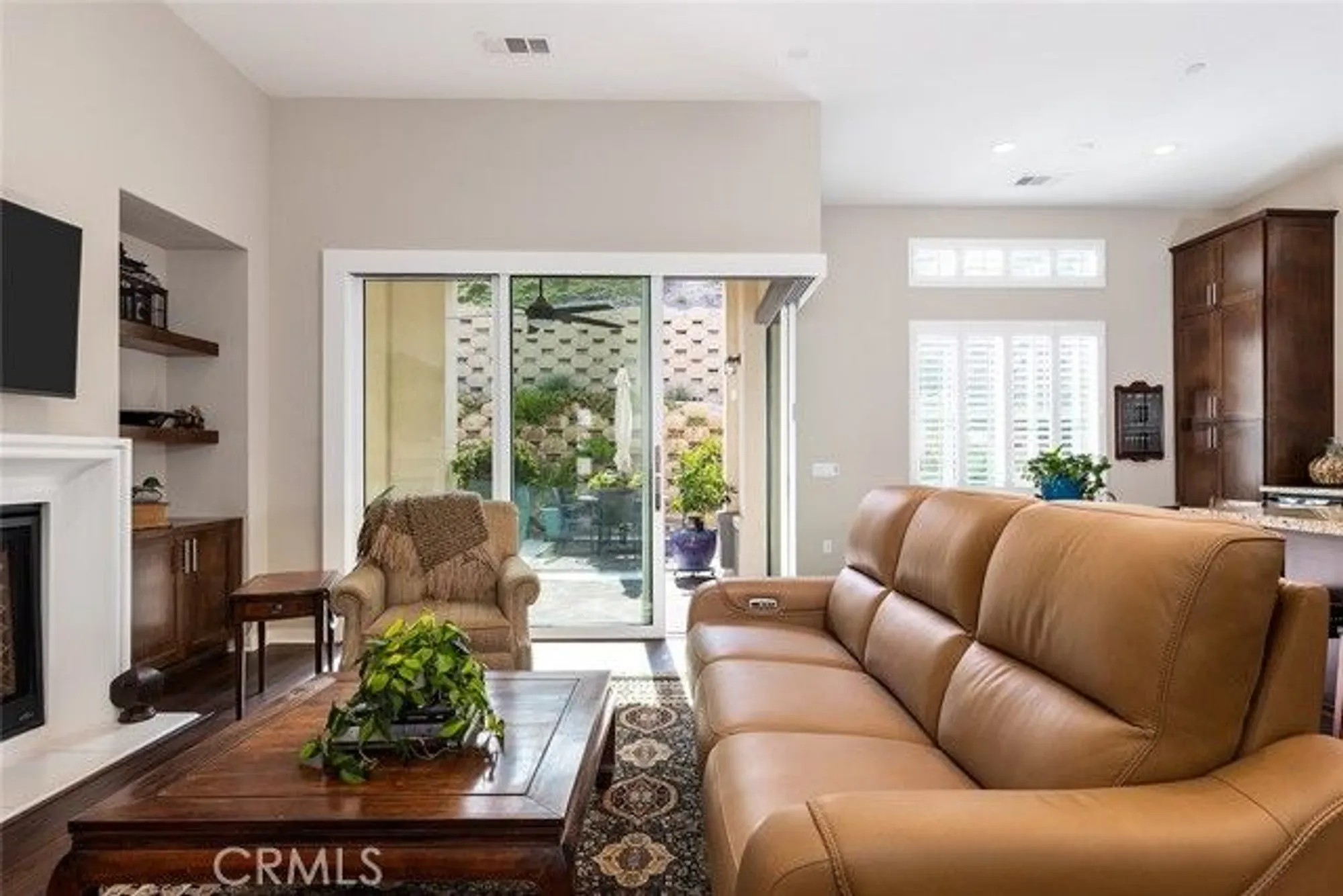 Property Slideshow image 7 of 45 | 18740 seville way, Canyon Country, CA, 91387