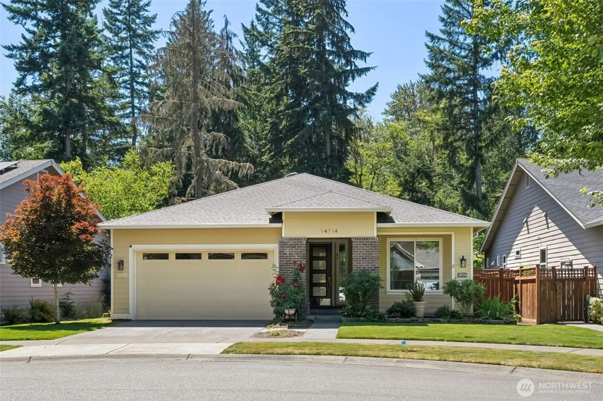 Property Slideshow image 2 of 35 | 14714 knoll park ct, Bonney Lake, WA, 98391