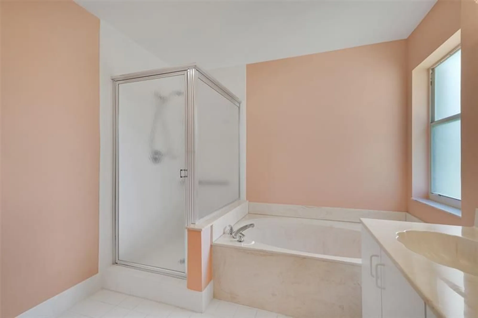 Property Slideshow image 32 of 36 | 5876 regal glen dr 201, Boynton Beach, FL, 33437